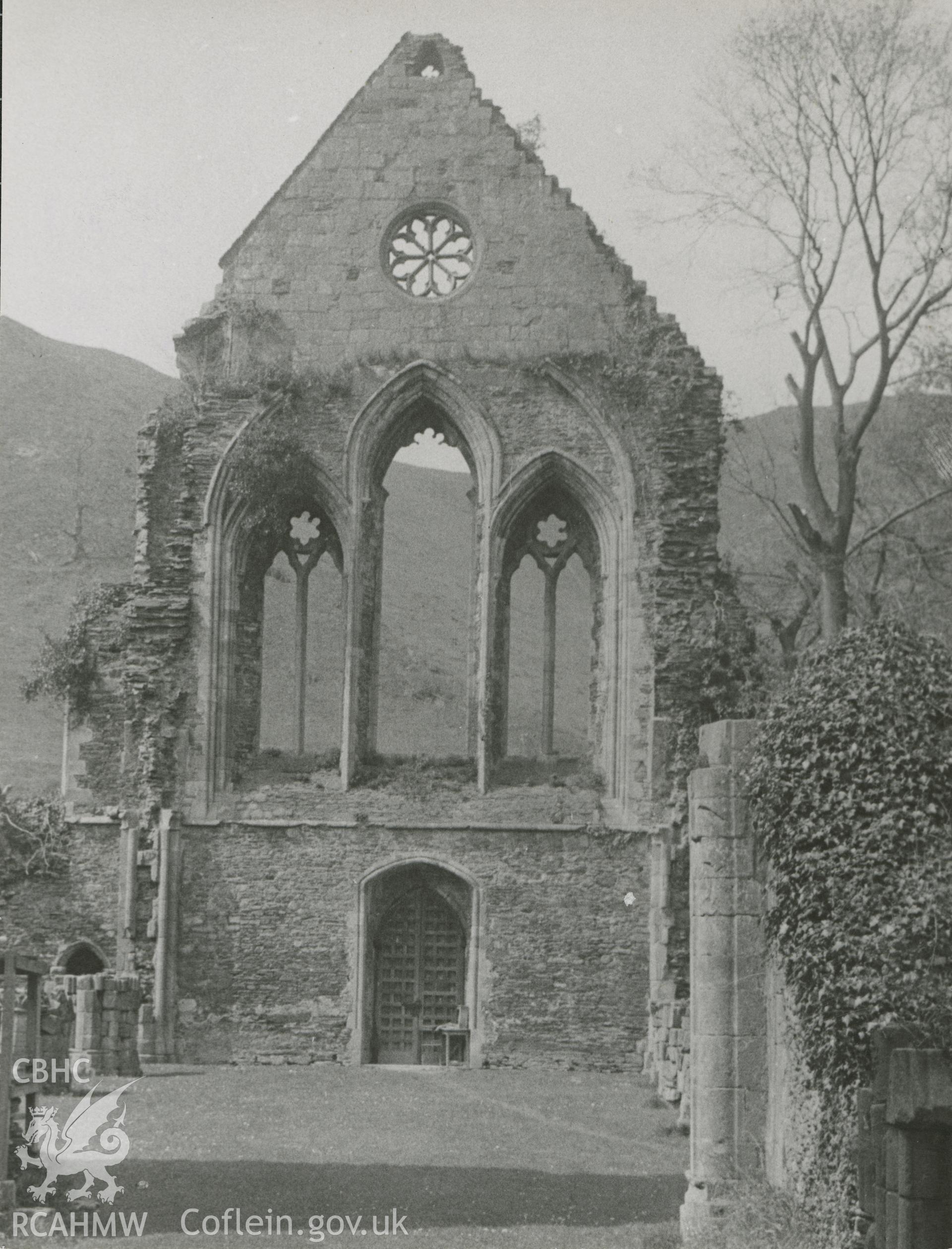 A black and white print showing the Valle Crucis Abbey, near Llangollen.