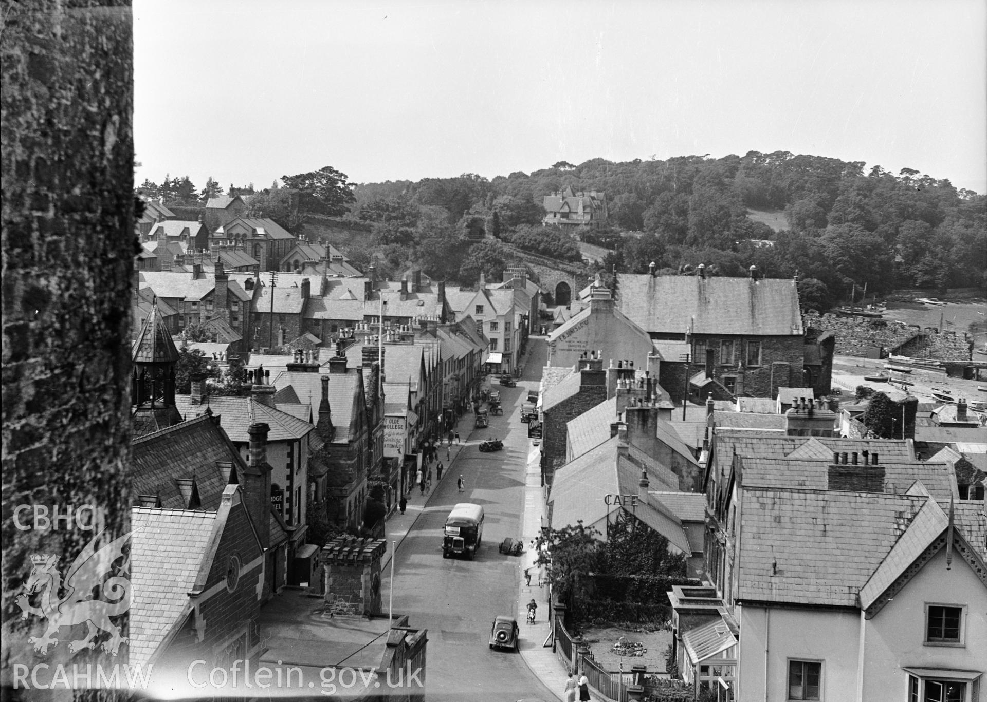 View of Conwy Town taken in 10.09.1950.