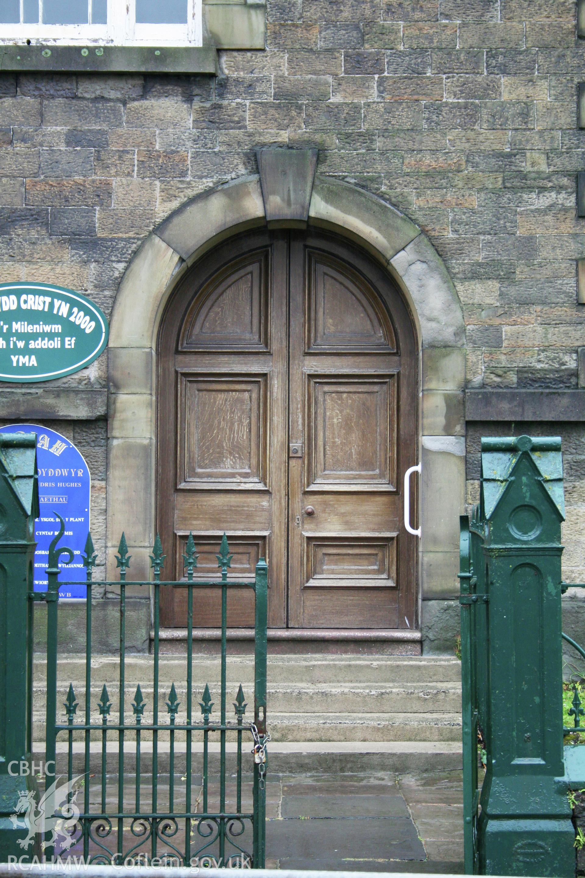 Moriah Chapel front fa?ade, detail of entrance.