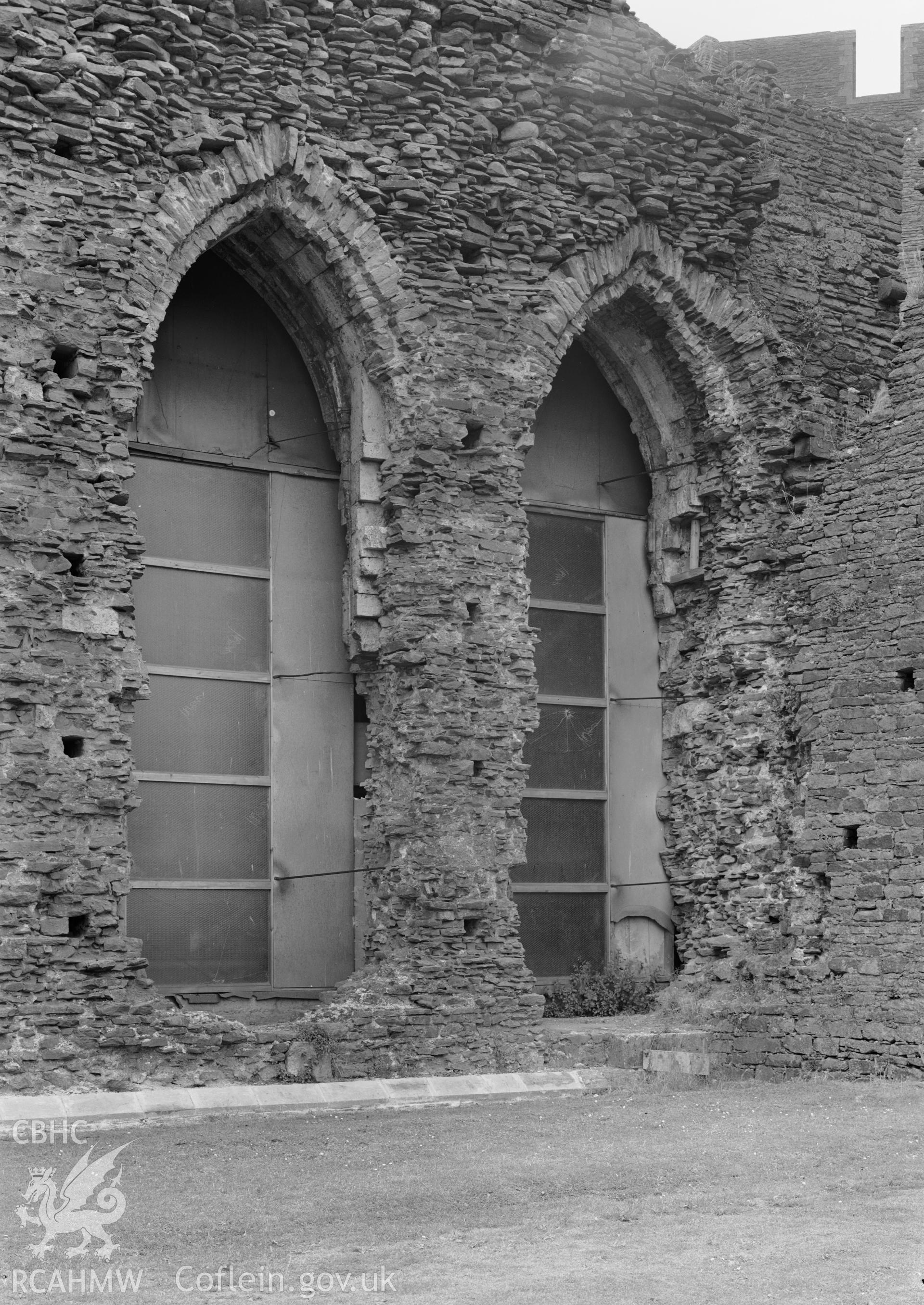D.O.E photographs of Caerphilly Castle - external view of windows Nos 1 & 2 of Hall, from the north east.