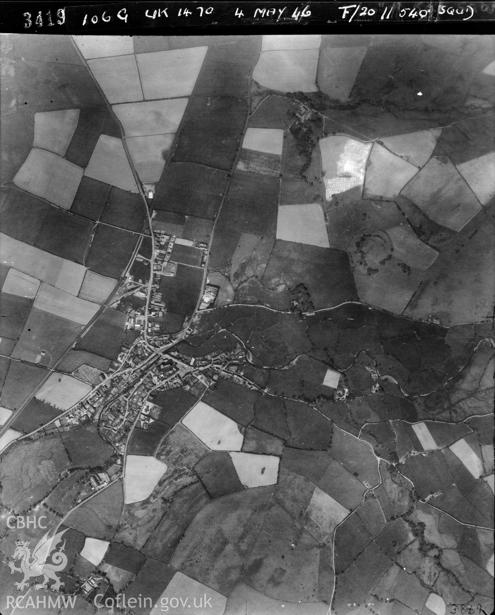 Black and white vertical aerial photograph taken by the RAF on 04/05/1946 centred on SN68285977 at a scale of 1:10000. The photograph includes part of Tregaron community in Ceredigion.
