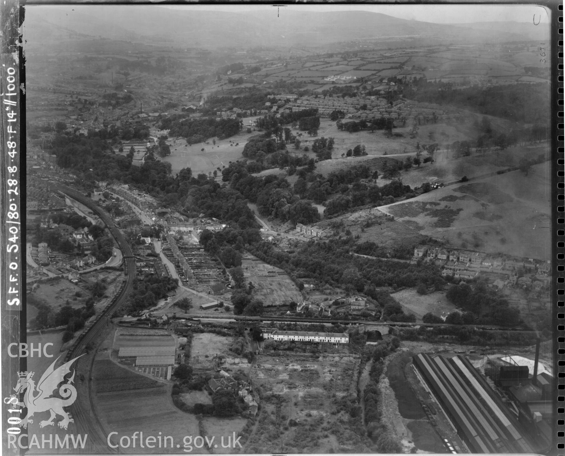 Black and white aerial photograph centred on Pontypool taken by the RAF on 28/08/1948
