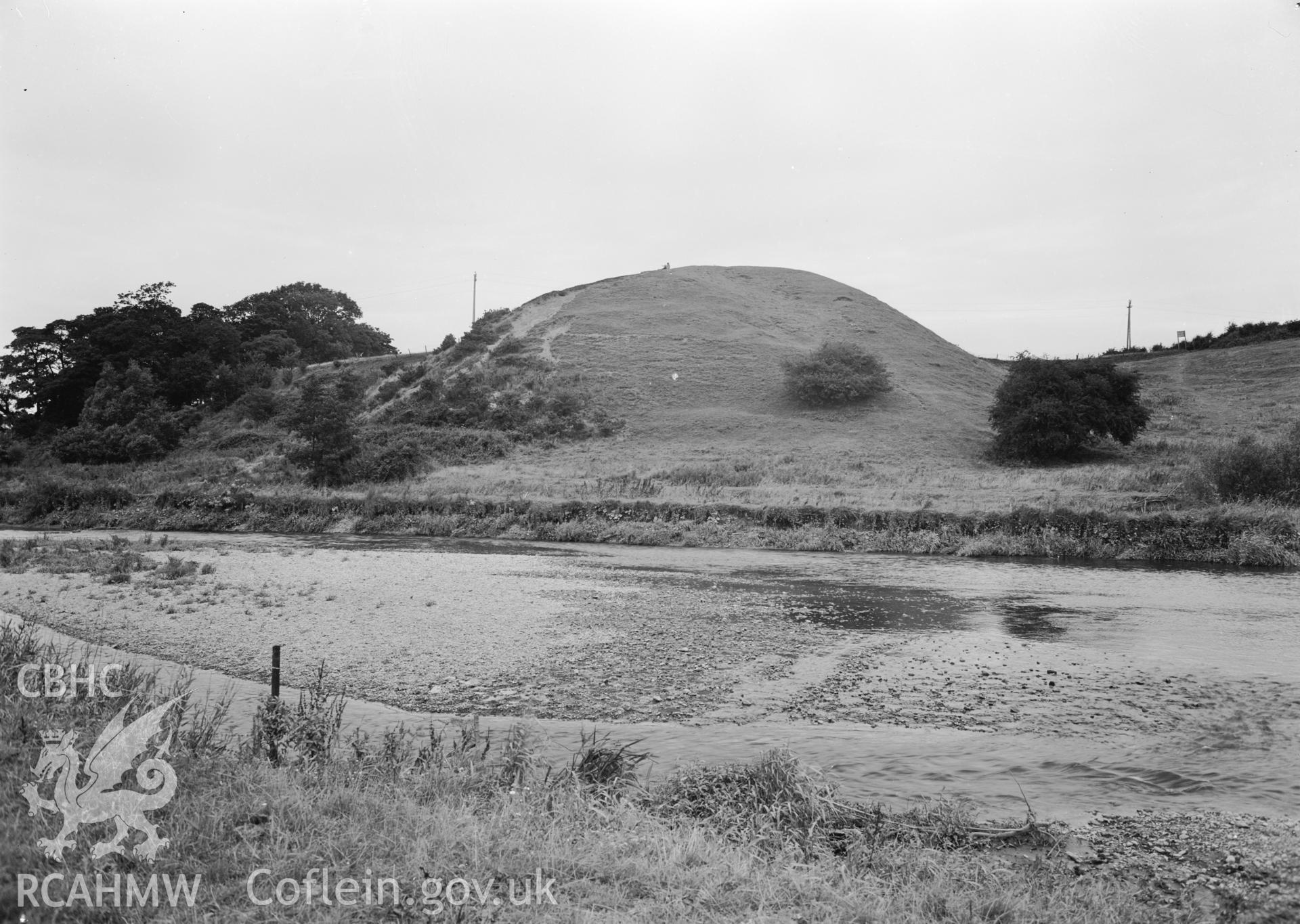 D.O.E photograph of Rhuddlan Twt Hill.