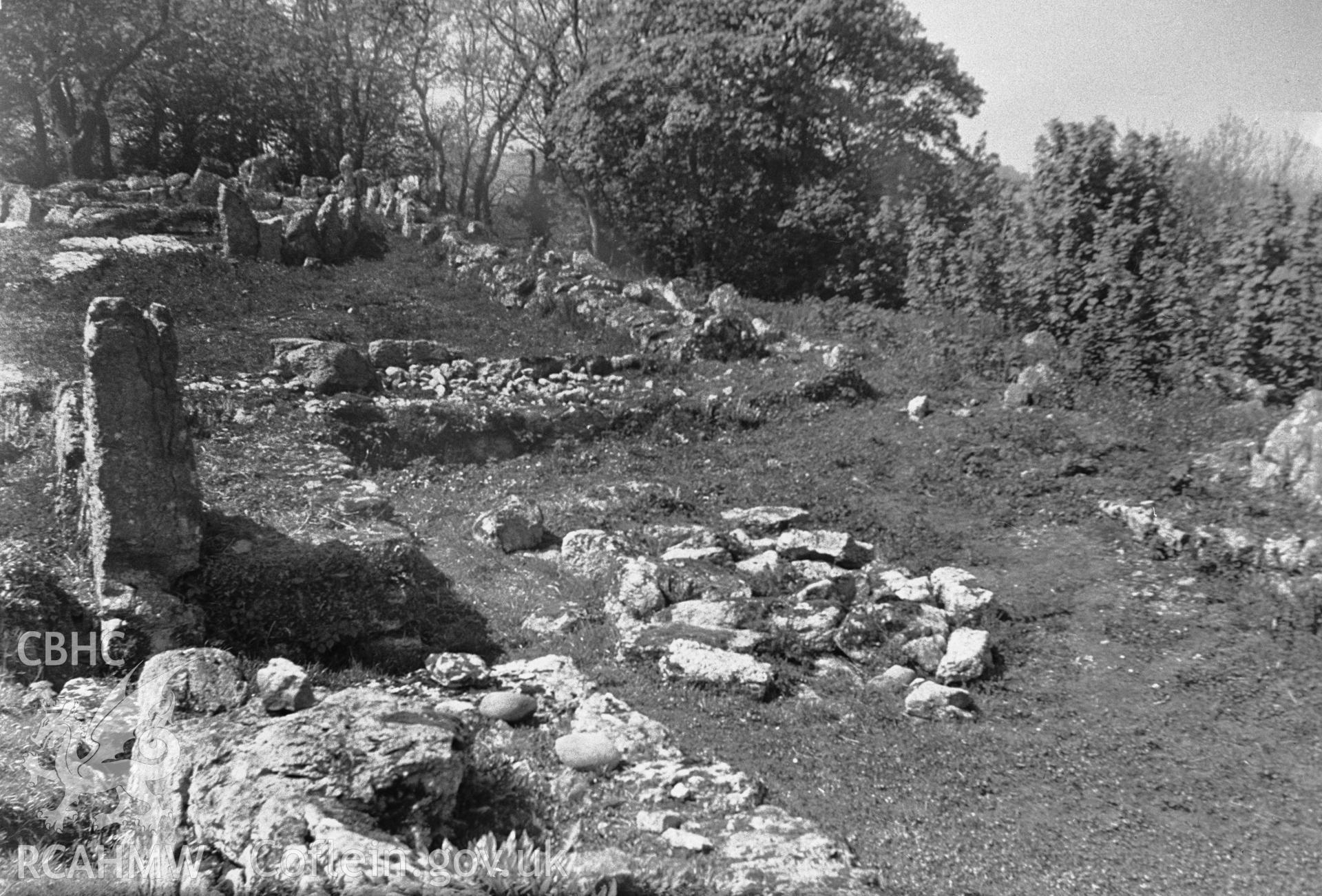D.O.E photograph of Din Lligwy Hut Group, Moelfre.