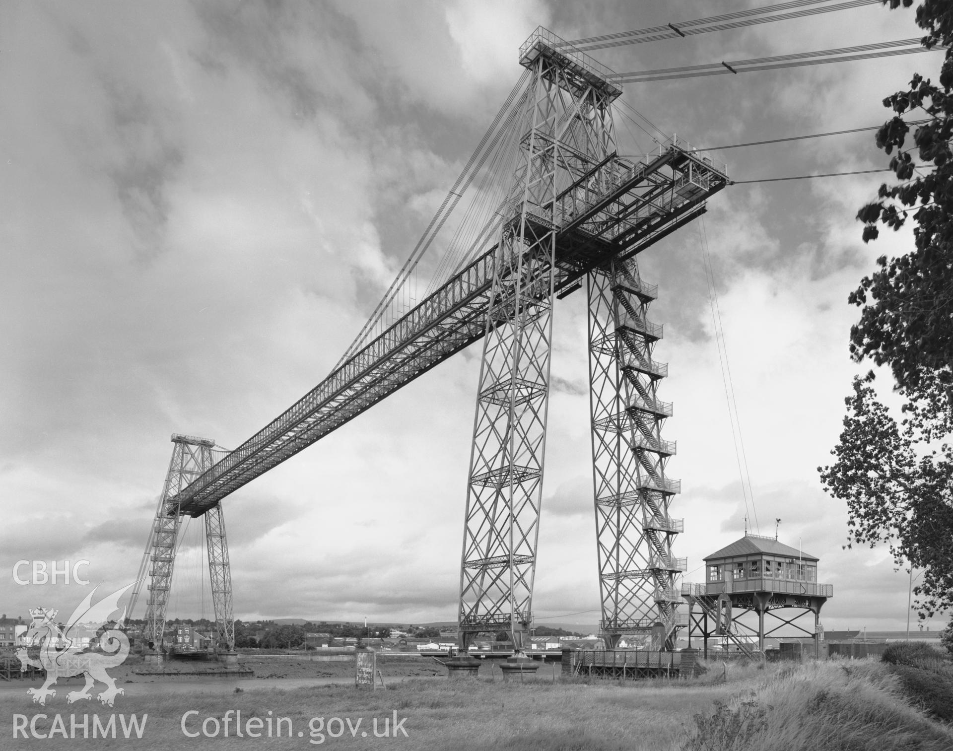 Newport Transporter Bridge; Five B&W photos taken by Iain Wright, 22nd July 1998, negatives held. Produced for the "Buildings of Wales" Monmouthshire publication.