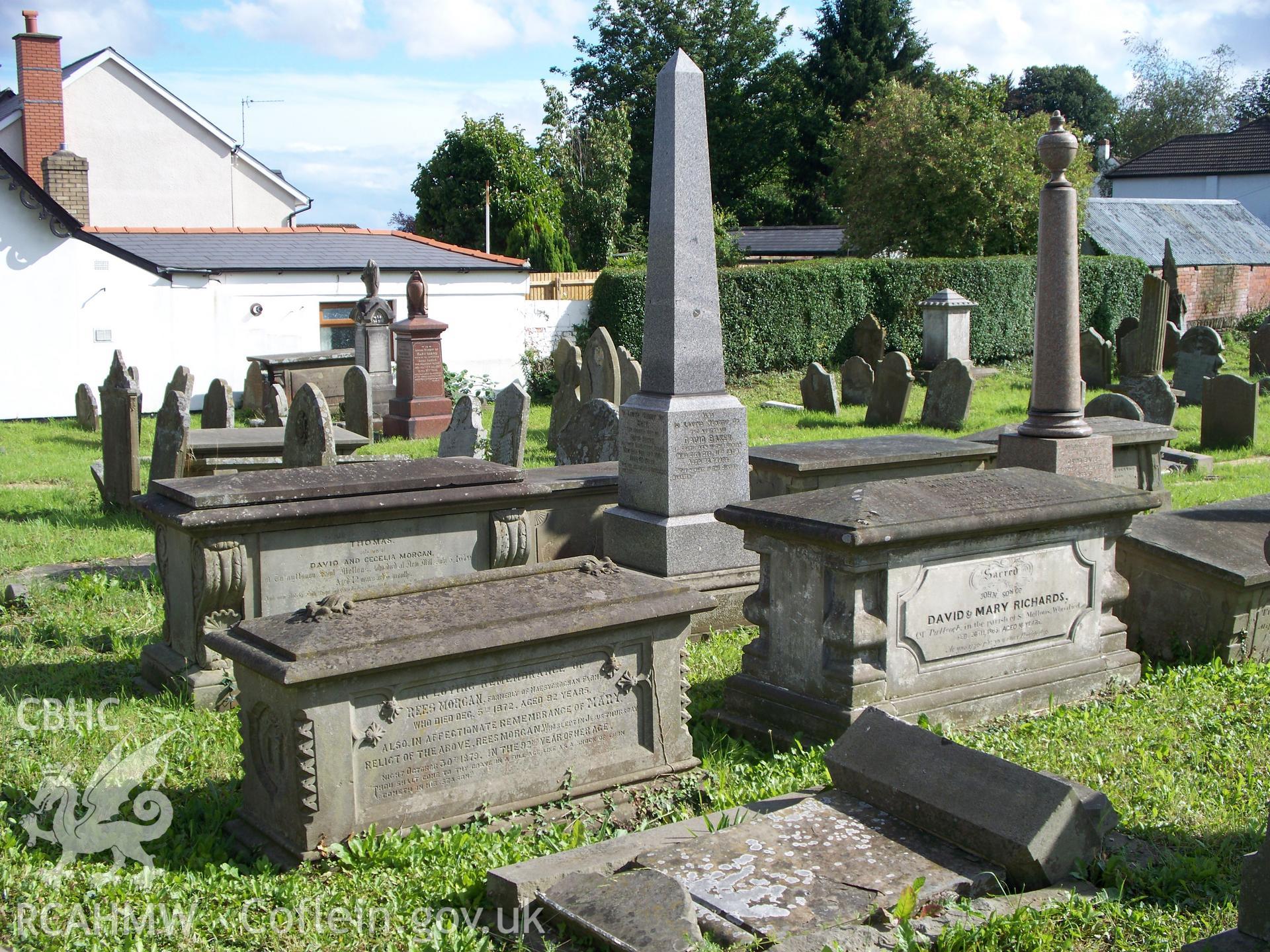 Table tombs NW sides, Rees Morgan 1972 (left), Thomas Morgan beyond & John Richards 1863 (right).