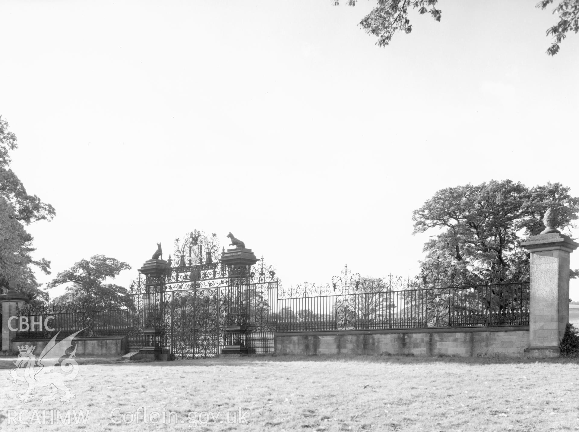 1 b/w print showing view of Chirk castle entrance gates, collated by the former Central Office of Information.