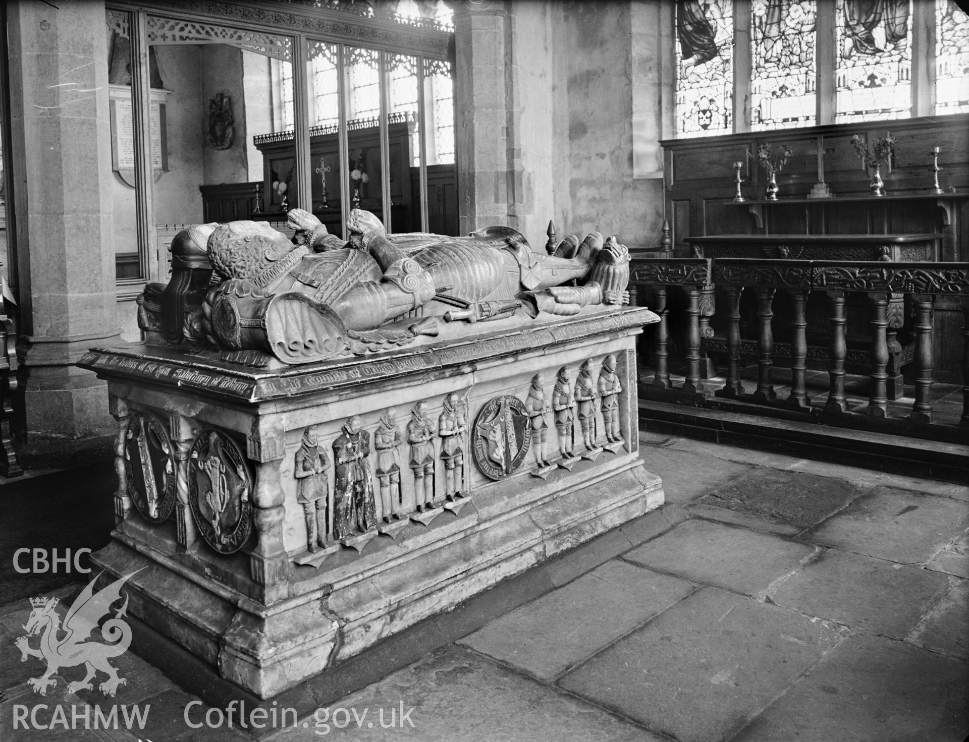 Salisbury monument and altar rails