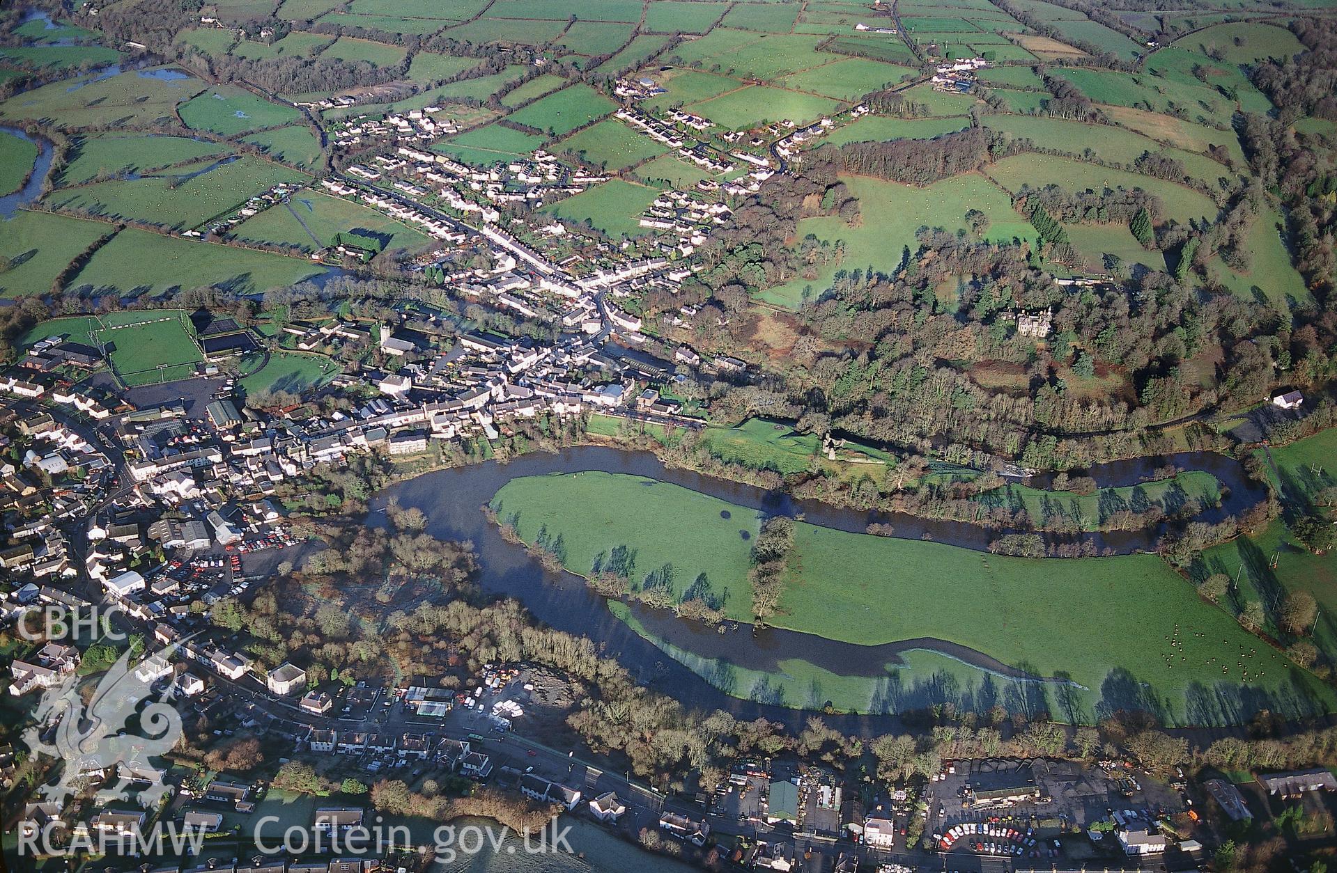 RCAHMW colour slide oblique aerial photograph of Newcastle Emlyn, taken on 19/12/1999 by Toby Driver