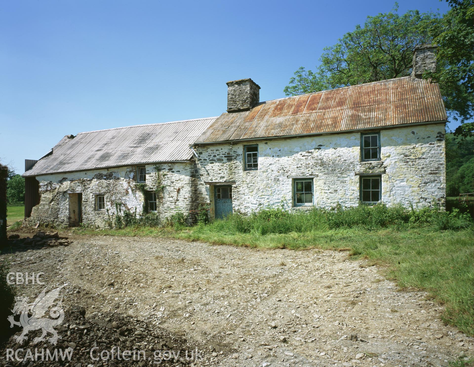 RCAHMW colour transparency showing main elevation view of Gwastod, Nantcwnlle, taken by Iain Wright, June 2005
