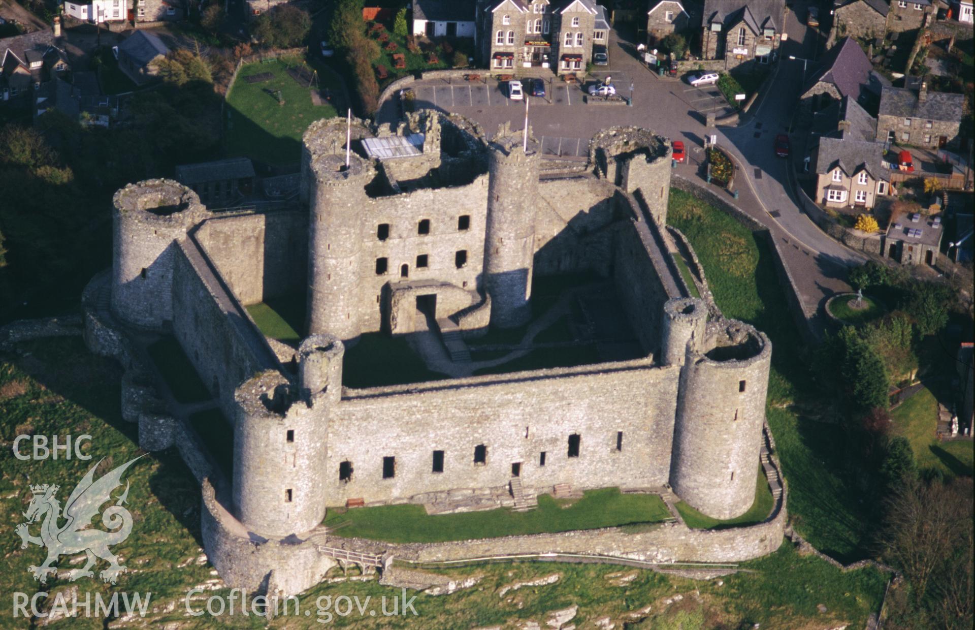 Slide of RCAHMW colour oblique aerial photograph of Harlech Castle, taken by T.G. Driver, 30/3/2000.