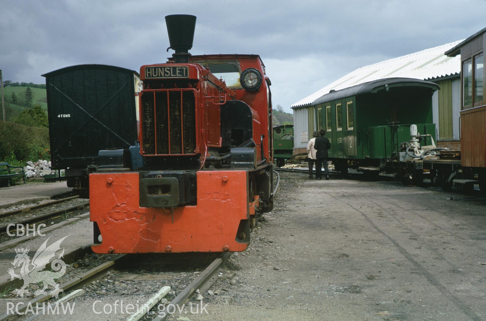 35mm colour slide showing Hunslet at Llanfair Caereinion Station, by Dylan Roberts.