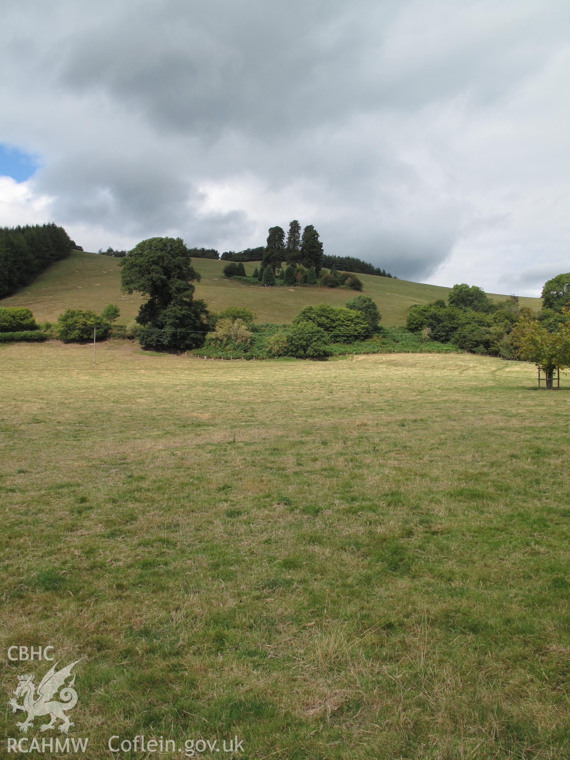 Bryn Glas, Pilleth Battle Site, from the east, taken by Brian Malaws on 24 August 2011.