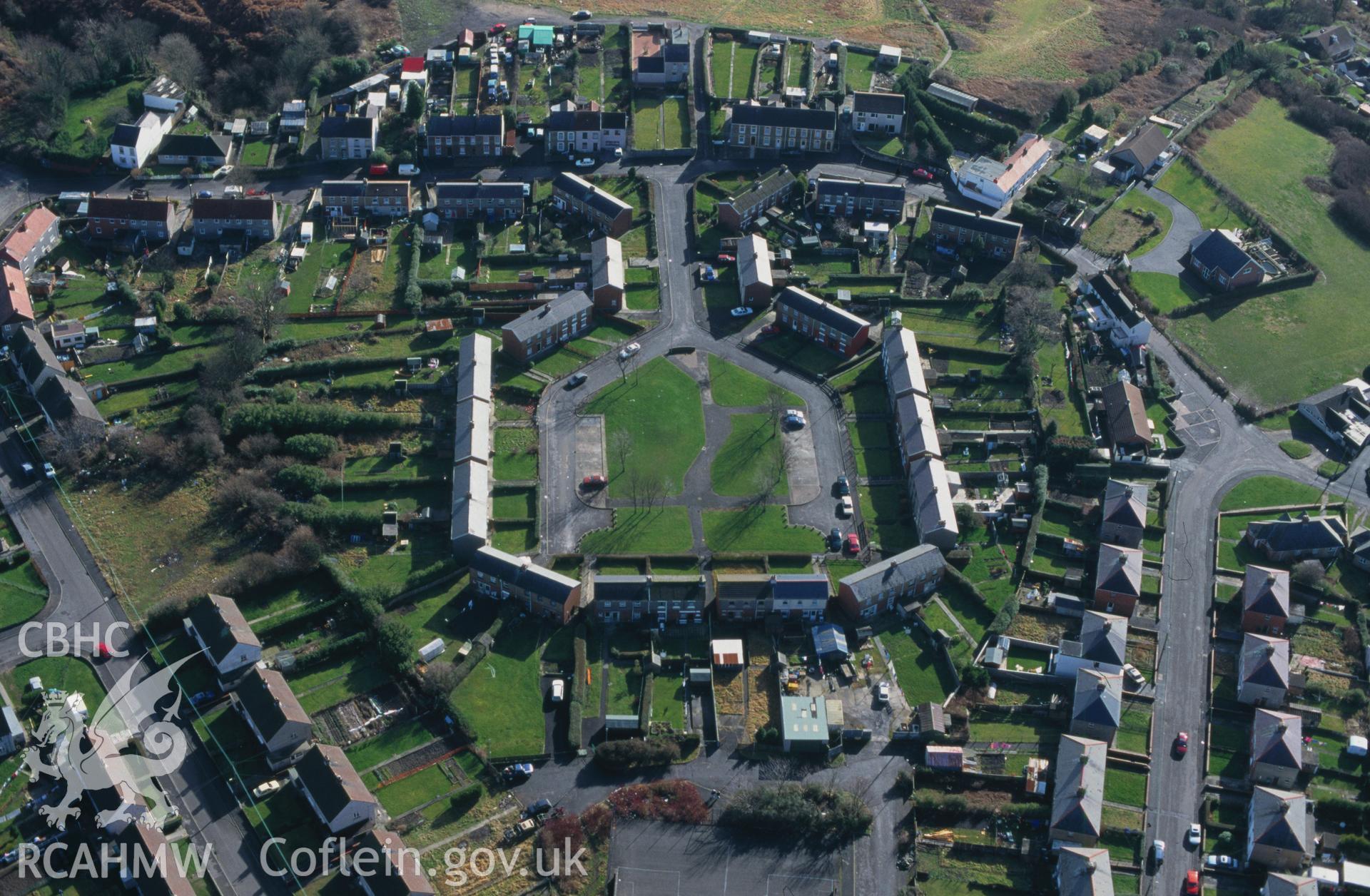 Slide of RCAHMW colour oblique aerial photograph of Craigwen, Llwynhendy, Llanelli, taken by C.R. Musson, 15/2/1997.