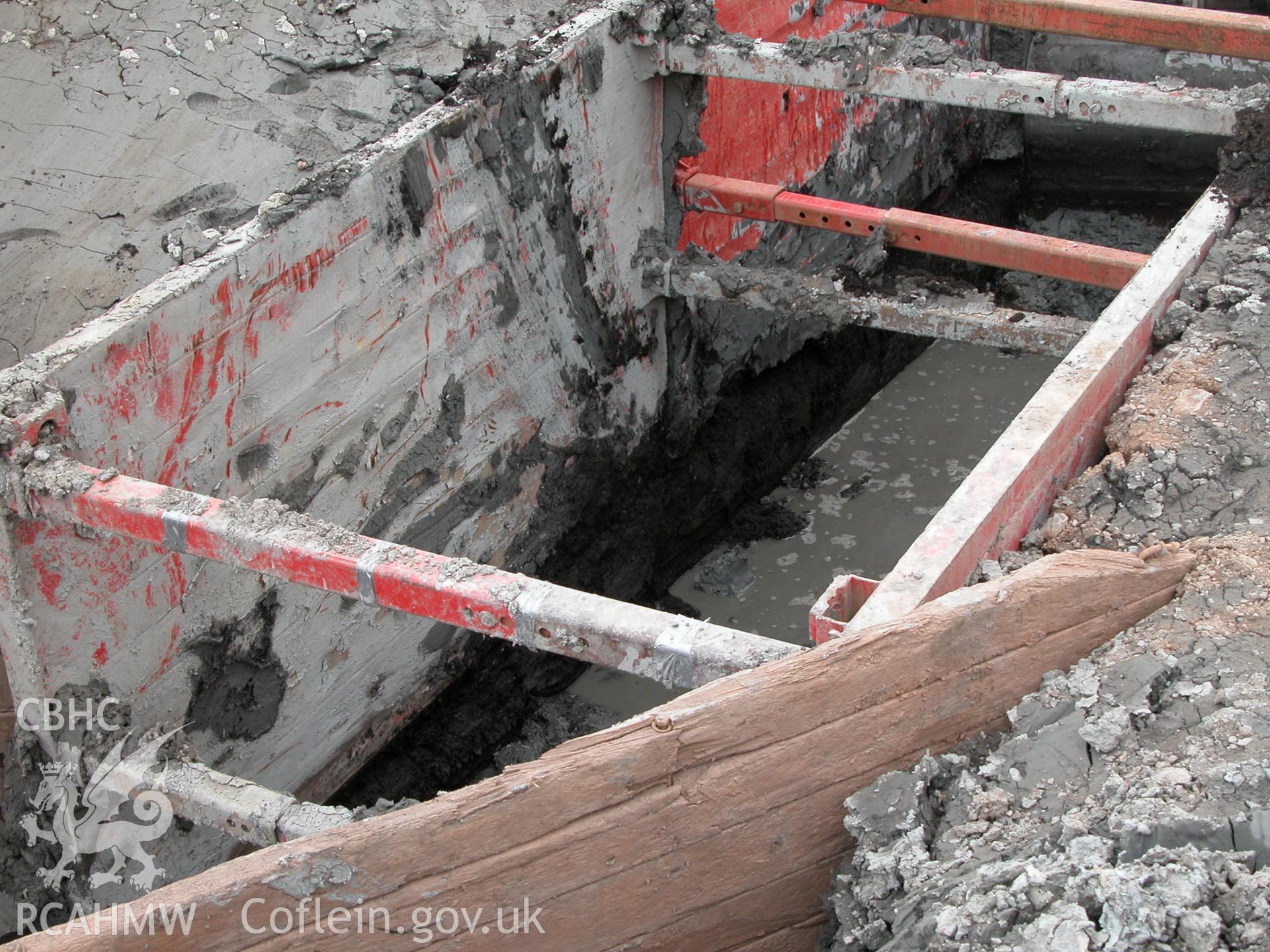 Colour digital photograph showing the junction of HDD1 and Ty Mawr Lane, showing a peat layer.