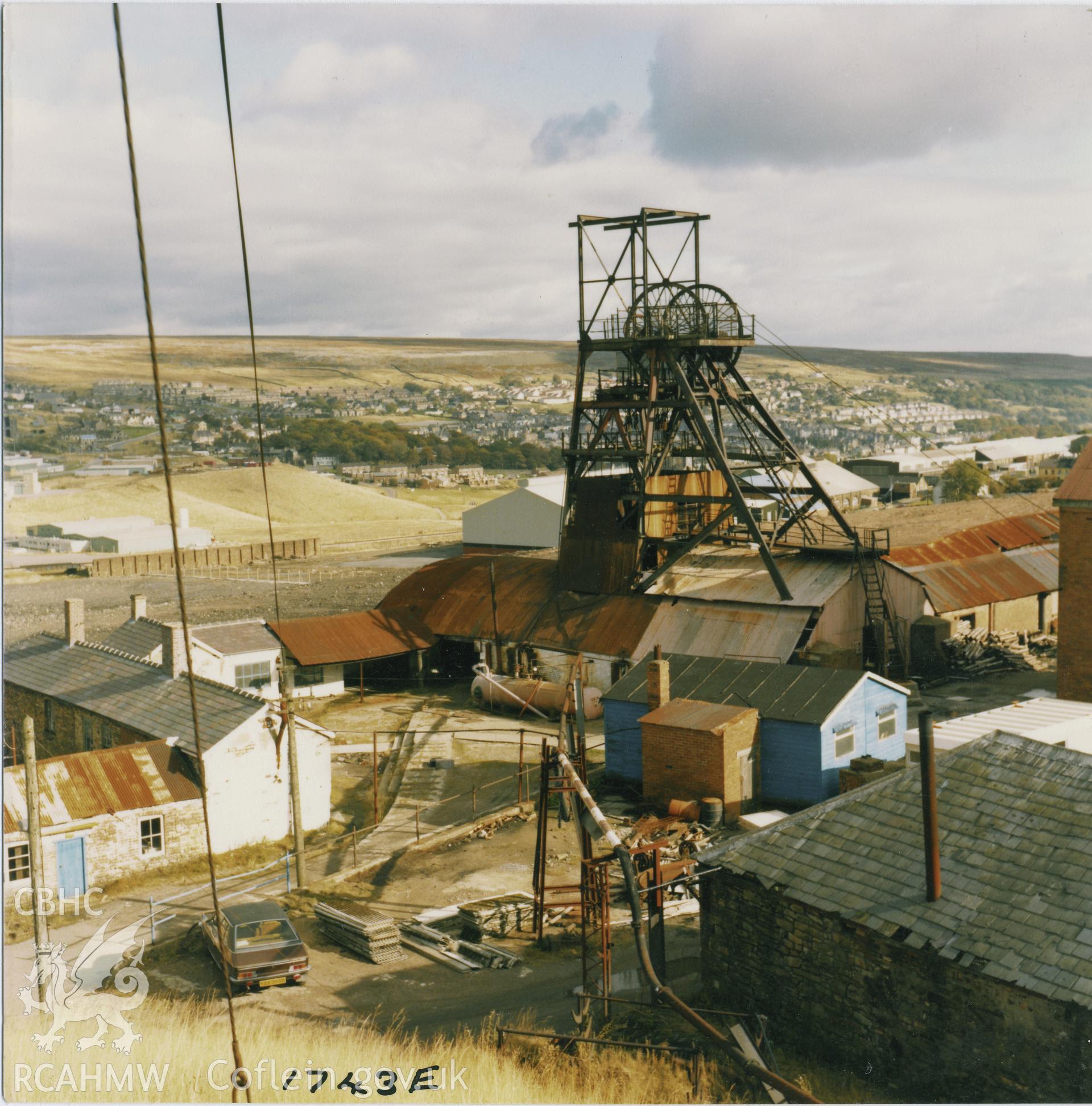 Looking down on the pit head, pre museum (Cornwell ref: 1743E). NA/MM/91/121e