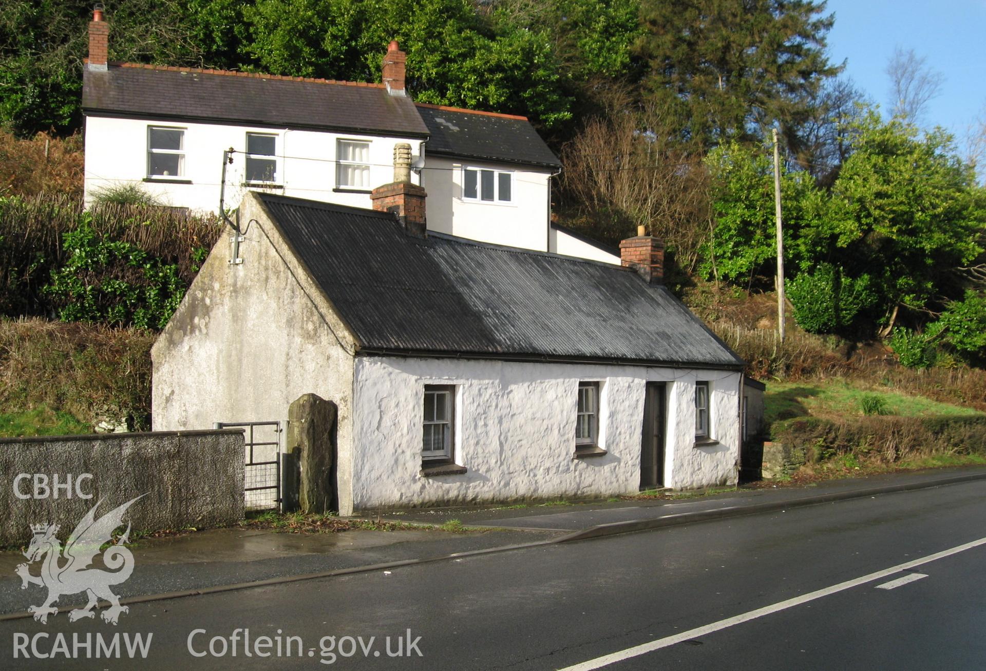 Colour photo showing Talfan Cottage, Llanddowror, taken by Paul R. Davis and dated 1st January 1980.