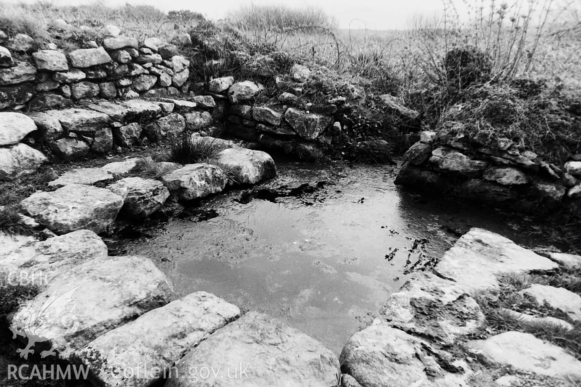 Black and white photo showing Ffynnon Fyw, taken by Paul R. Davis, undated.