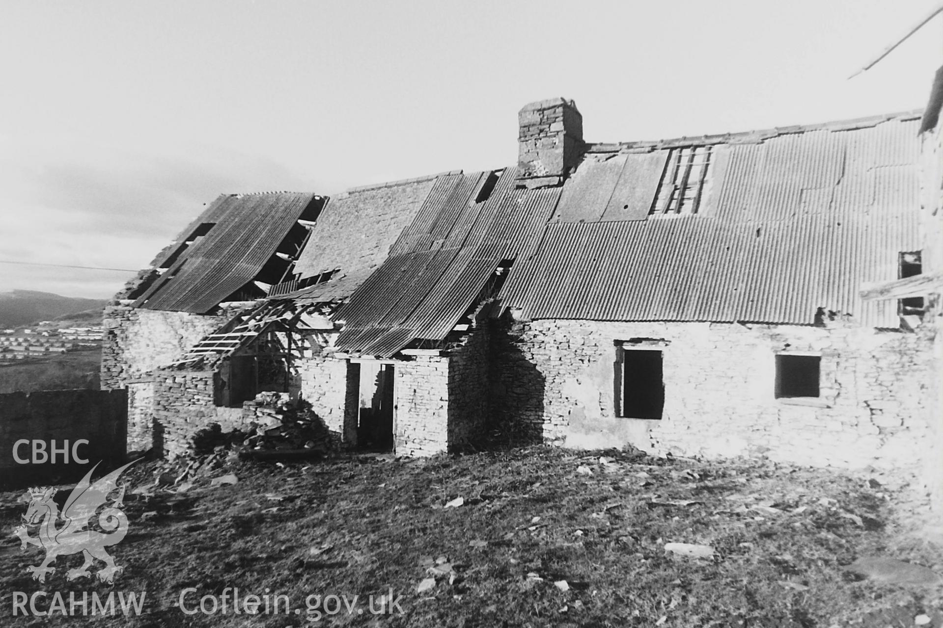 Black and white photo showing view of Llanhilleth Farm, taken by Paul R. Davis, 1999.