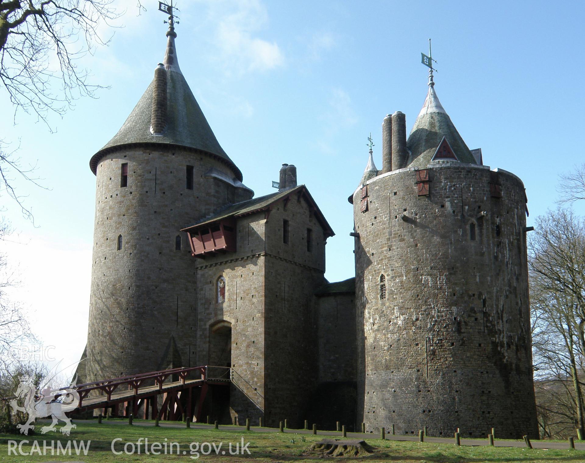 Colour photo of Castell Coch, taken by Paul R. Davis, 10th March 2012.