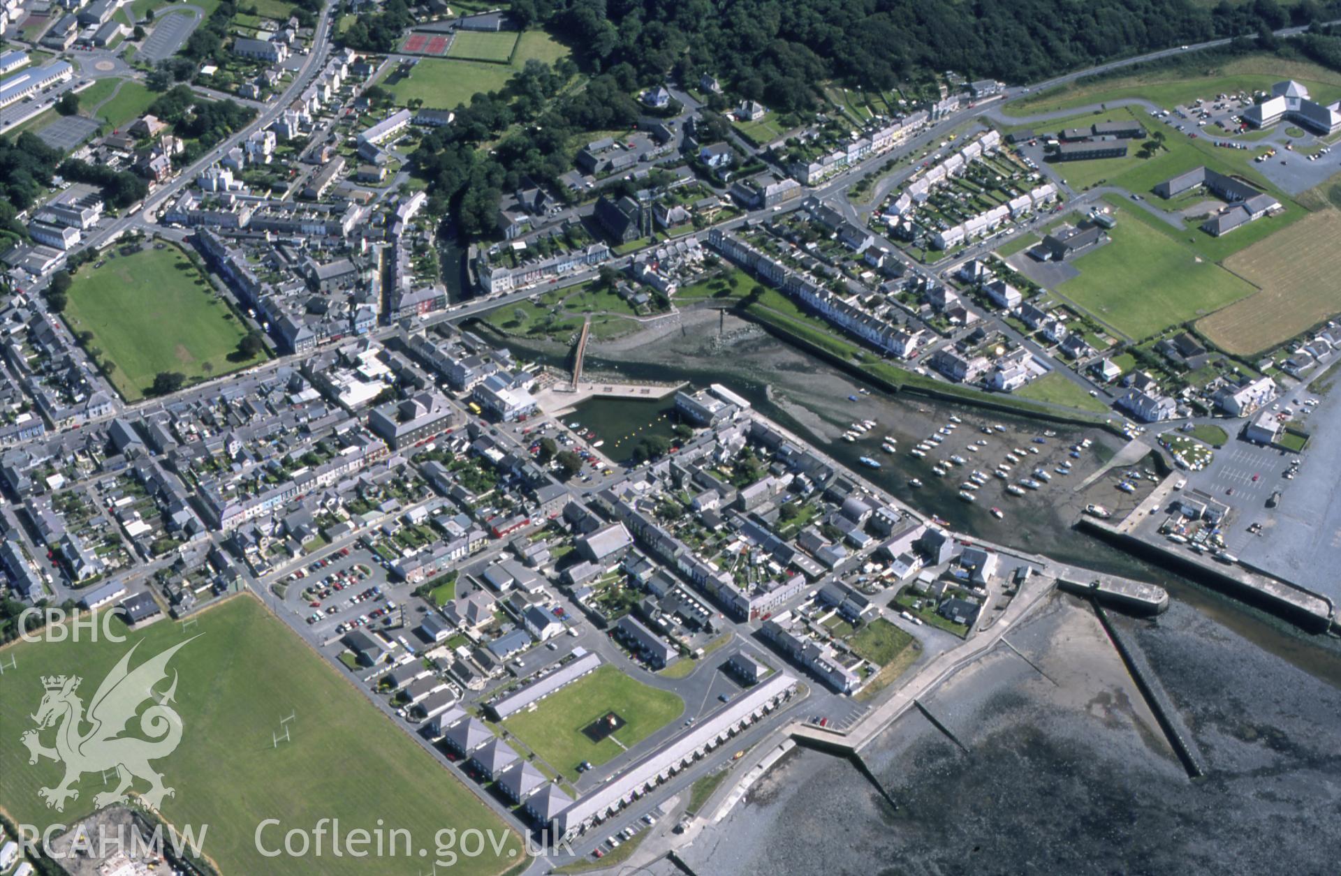 RCAHMW colour slide oblique aerial photograph of Aberaeron, taken by T.G.Driver on the 17/07/2000