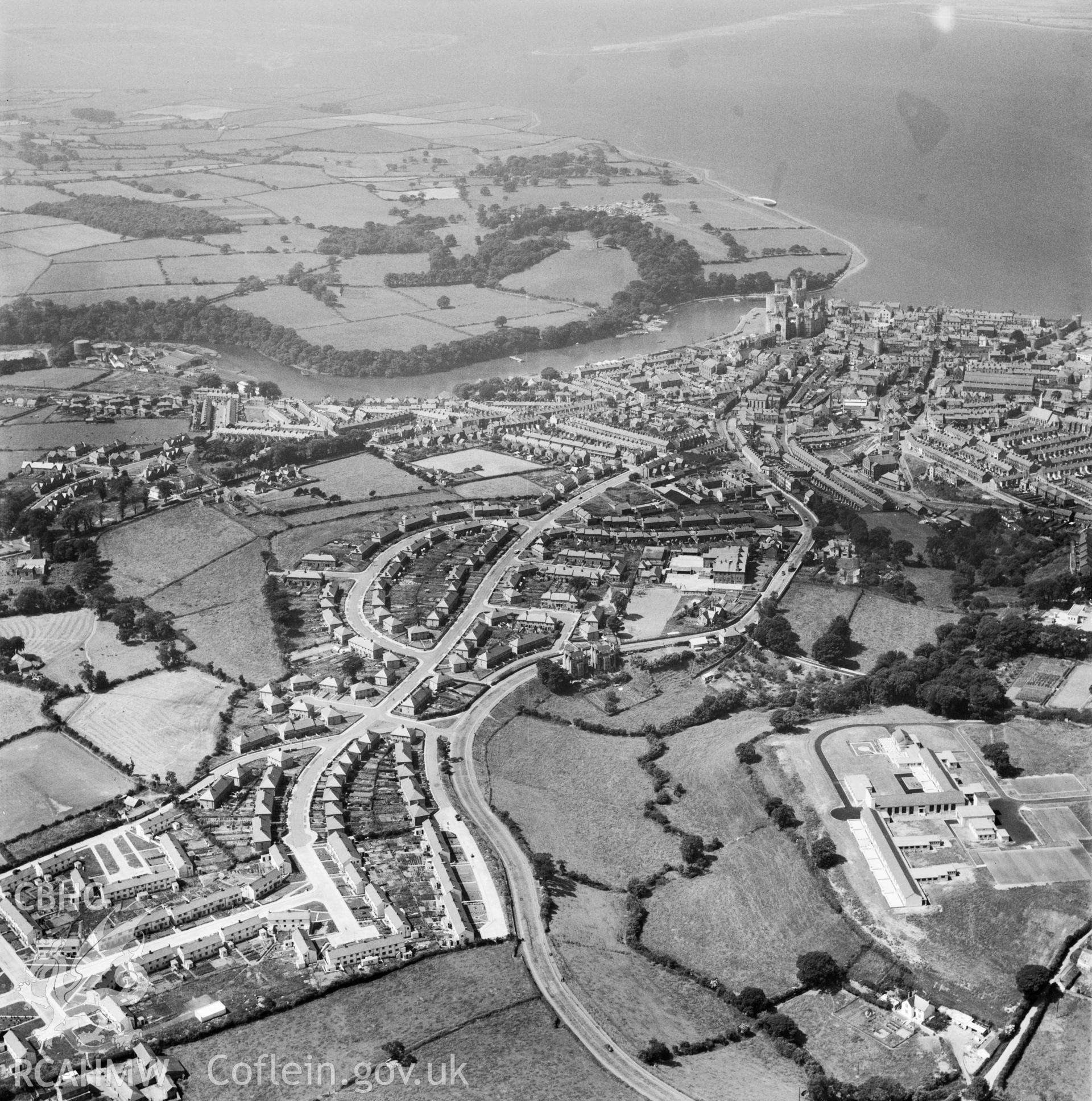 General view of Caernarfon showing Ysgol Maesincla school and new housing