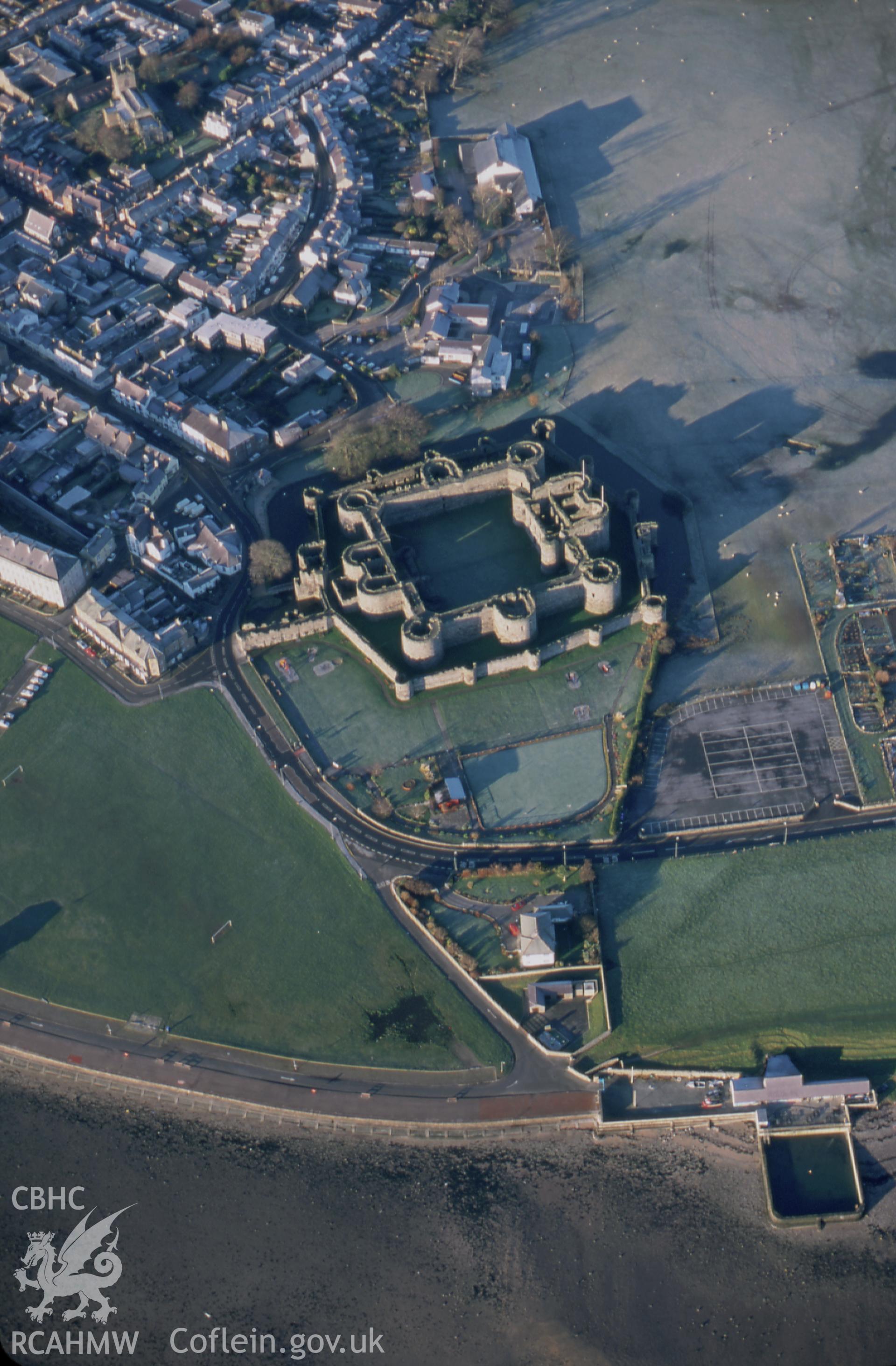 RCAHMW colour slide oblique aerial photograph of Beaumaris, taken on 10/01/1999 by Toby Driver