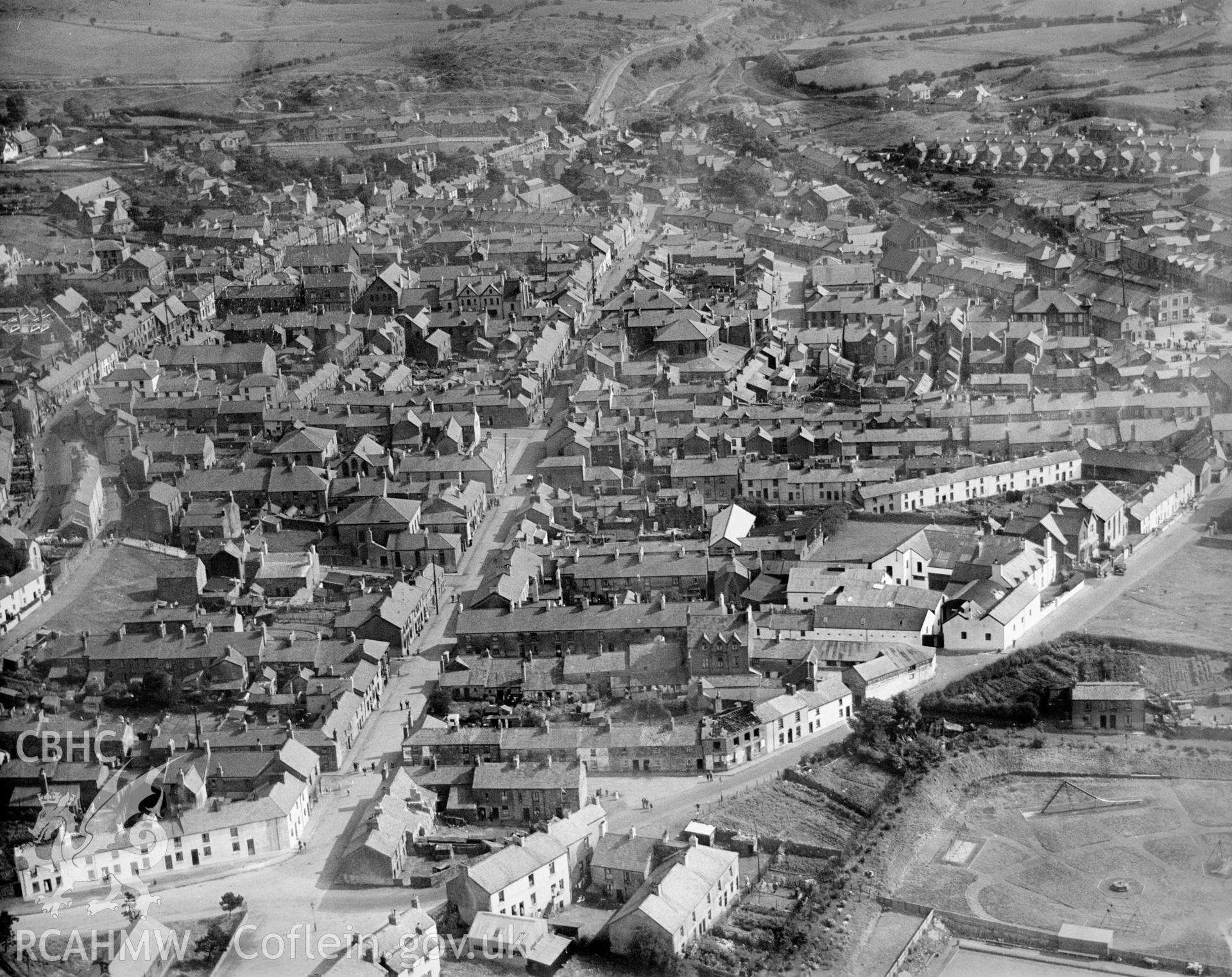 General view of Brynmawr, oblique aerial view. 5?x4? black and white glass plate negative.