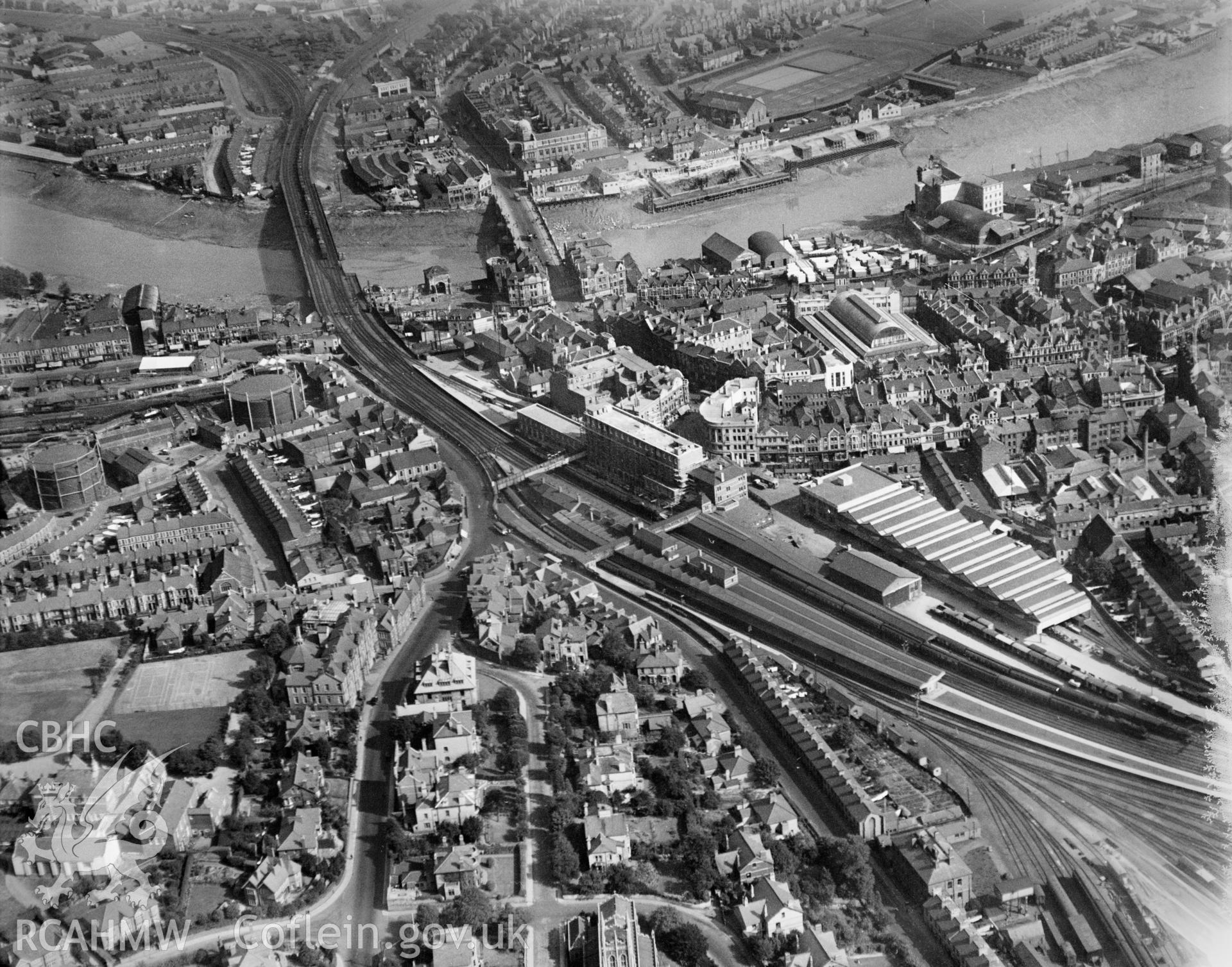 General view of Newport showing railway station, oblique aerial view. 5?x4? black and white glass plate negative.