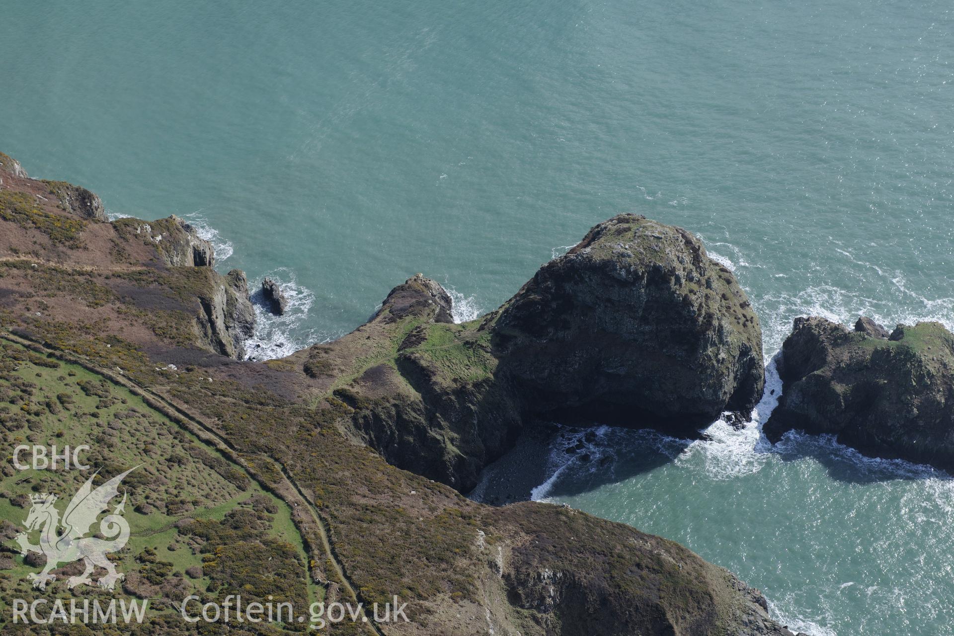 Dinas Mawr promontory fort, Llanwnda, near Fishguard. Oblique aerial photograph taken during the Royal Commission's programme of archaeological aerial reconnaissance by Toby Driver on 13th March 2015.