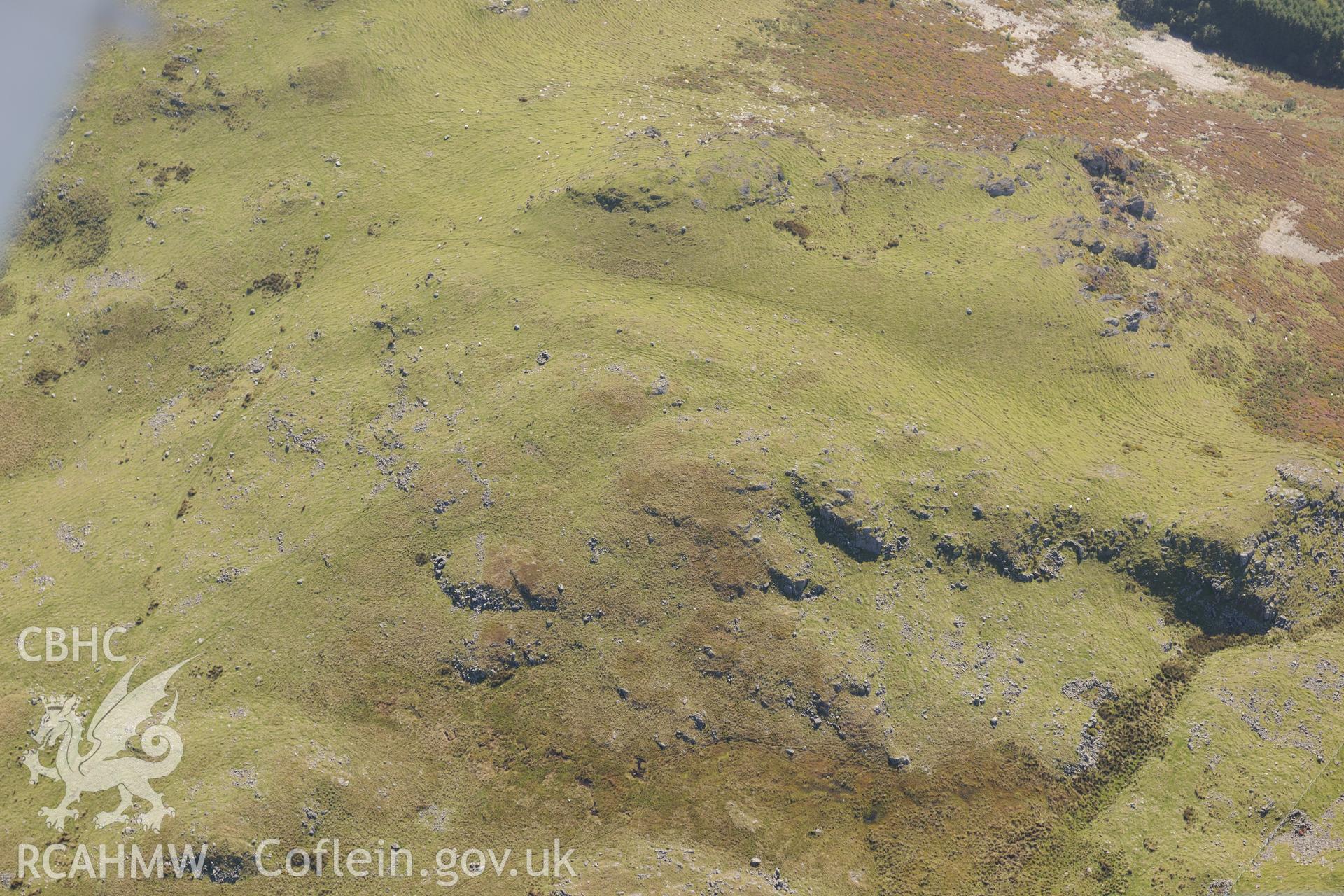 Settlement at Craig Tyn-y-Cornel, on the Esgair Berfa part of the Cadair Idris range. Oblique aerial photograph taken during the Royal Commission's programme of archaeological aerial reconnaissance by Toby Driver on 2nd October 2015.