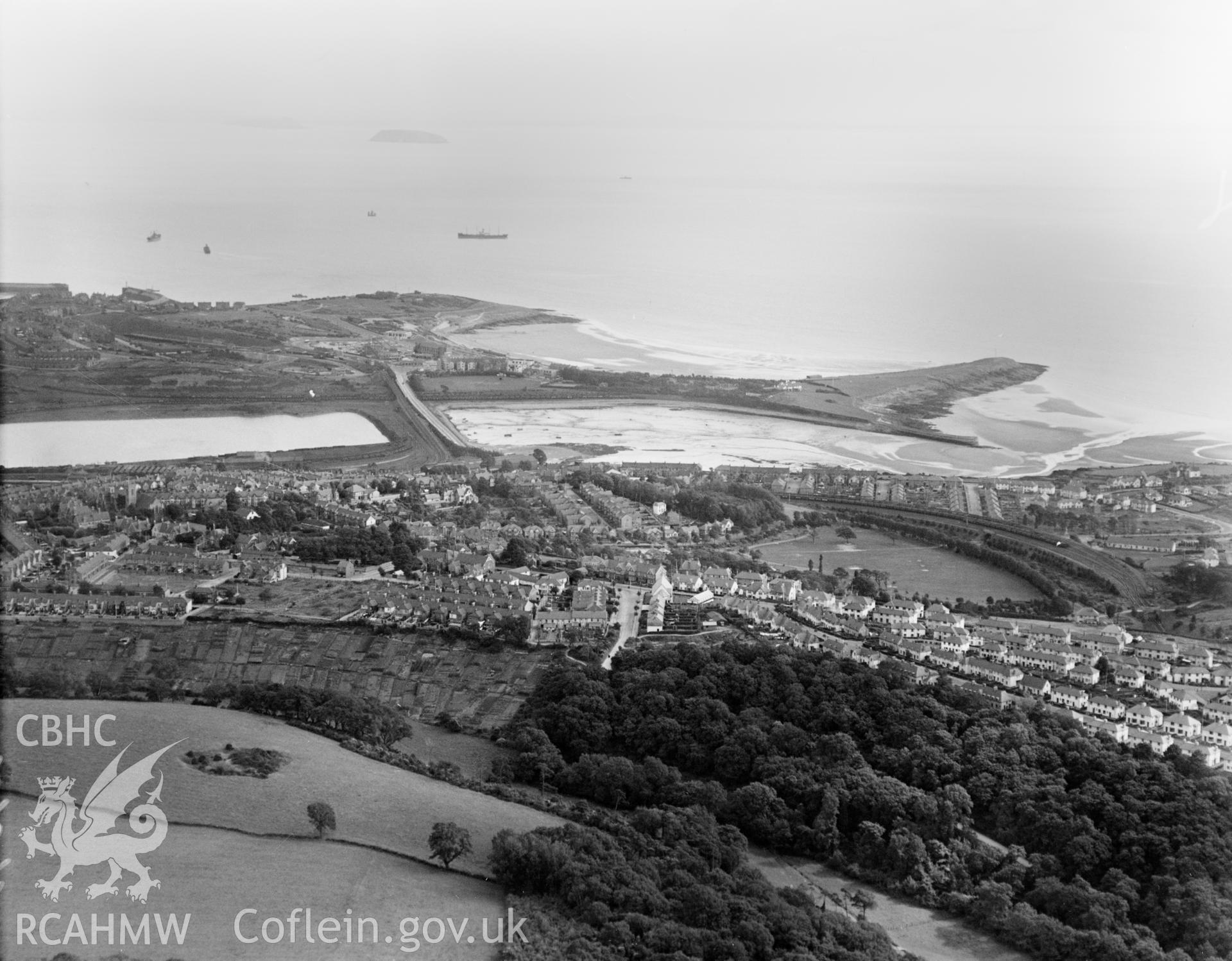 General view of Barry showing Romily Park and Barry Island, oblique aerial view. 5?x4? black and white glass plate negative.