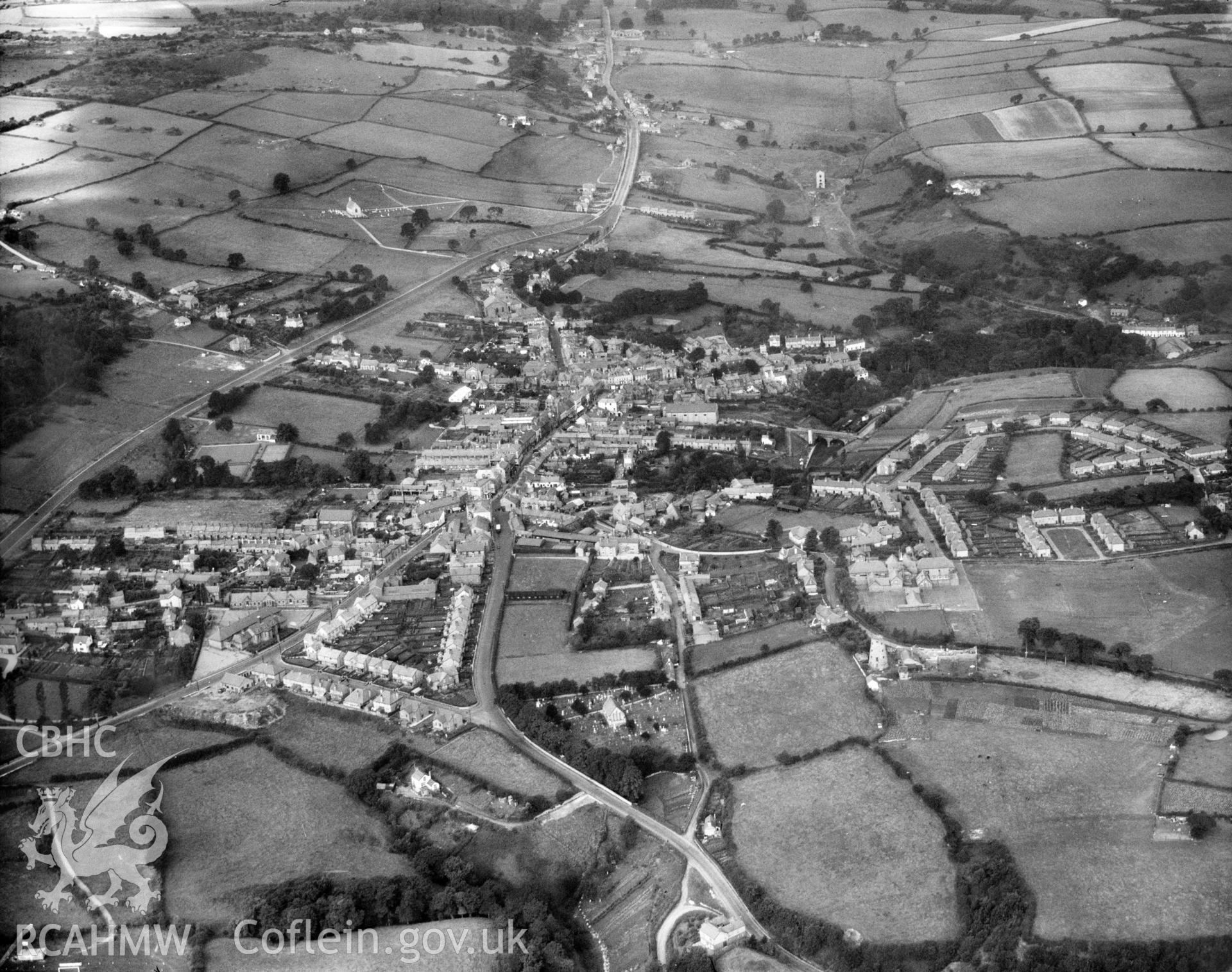 General view of Holywell, oblique aerial view. 5?x4? black and white glass plate negative.
