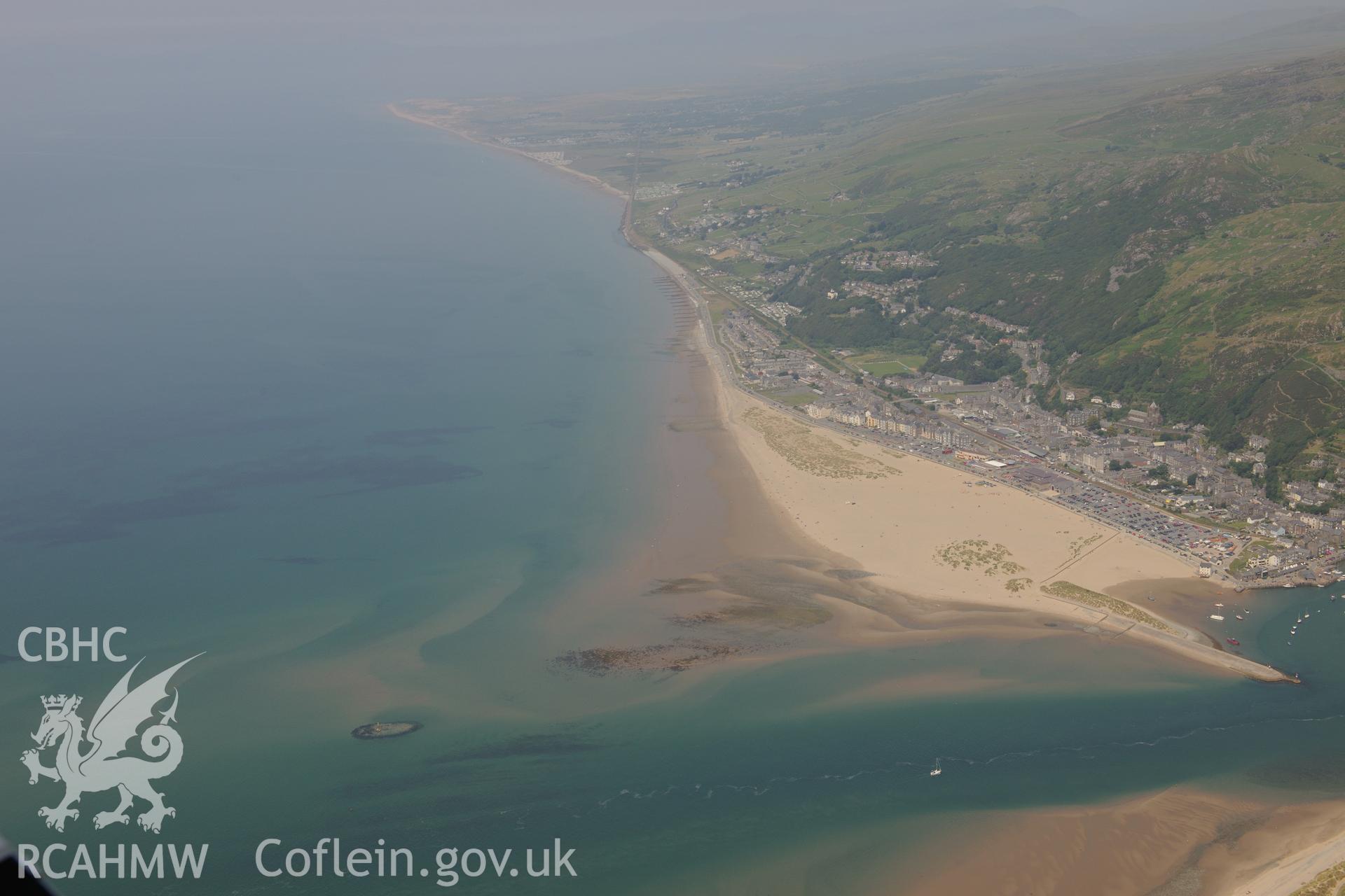 Barmouth. Oblique aerial photograph taken during the Royal Commission?s programme of archaeological aerial reconnaissance by Toby Driver on 12th July 2013.