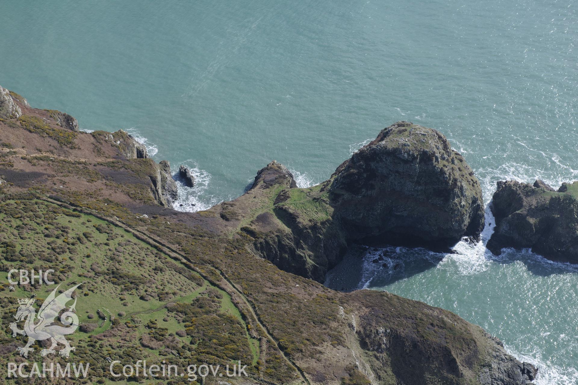 Dinas Mawr promontory fort, Llanwnda, near Fishguard. Oblique aerial photograph taken during the Royal Commission's programme of archaeological aerial reconnaissance by Toby Driver on 13th March 2015.