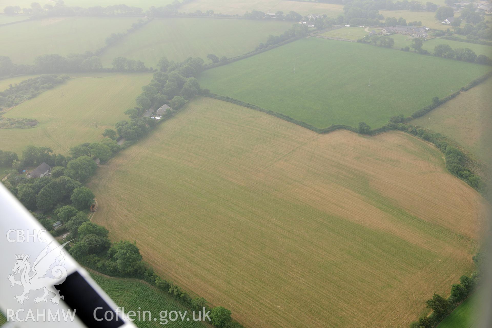 Royal Commission aerial photography of Wiston Roman fort recorded during drought conditions on 22nd July 2013.