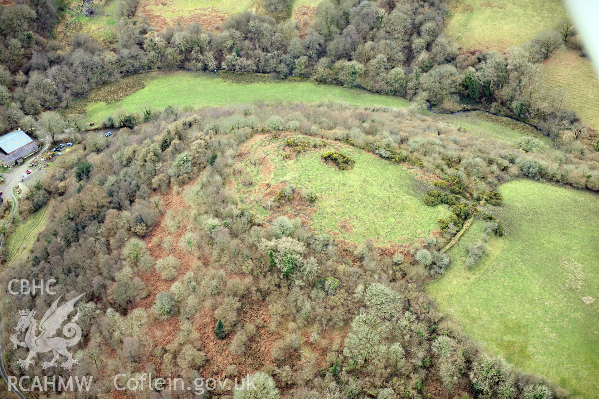 Dinas Cerdin hillfort, near Ffostrasol, Cardigan. Oblique aerial photograph taken during the Royal Commission's programme of archaeological aerial reconnaissance by Toby Driver on 13th March 2015.