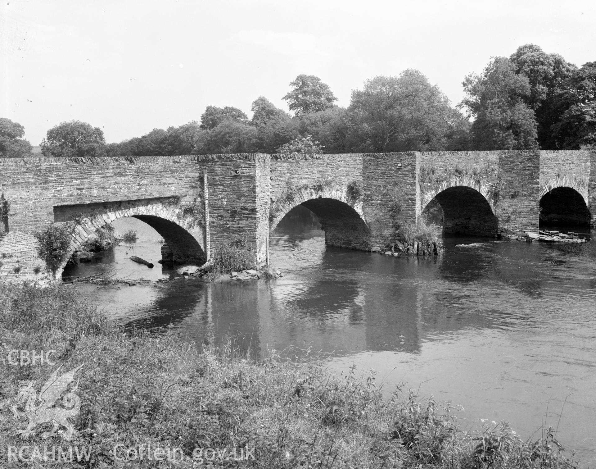 Digital copy of a view of Llechryd Bridge.