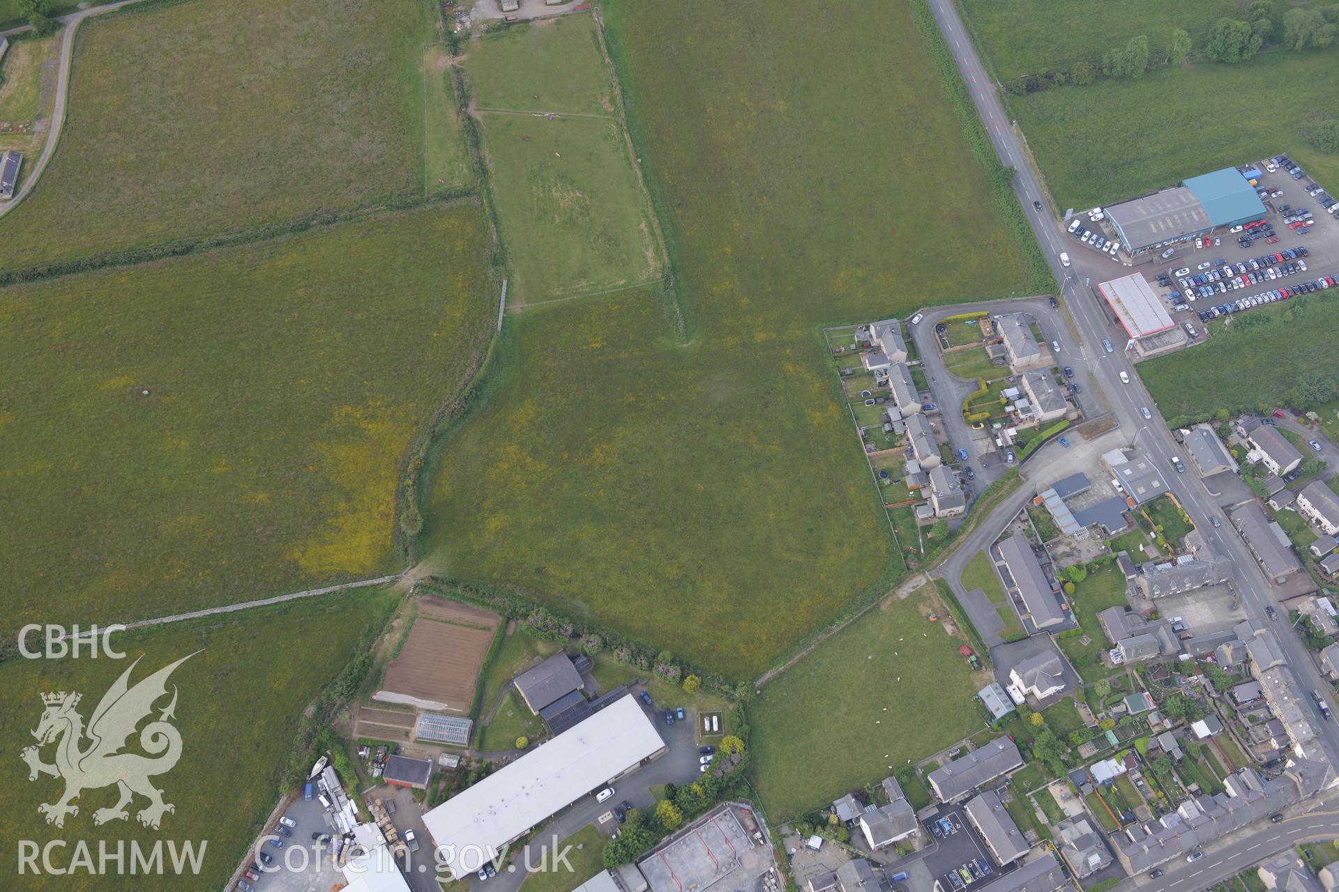 Y Ffor, near Pwllheli. Oblique aerial photograph taken during the Royal Commission's programme of archaeological aerial reconnaissance by Toby Driver on 23rd June 2015.
