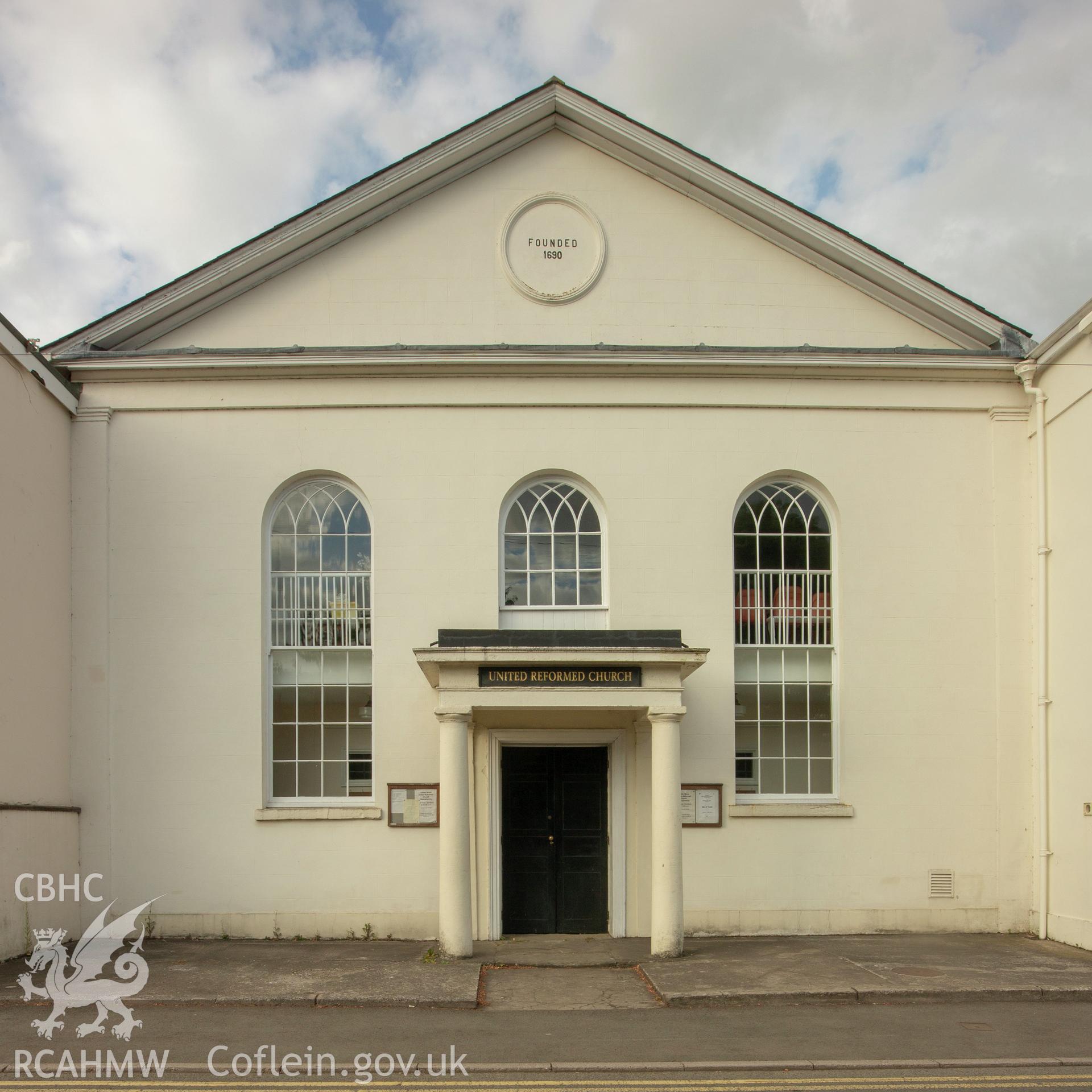 Colour photograph showing front elevation and entrance of Castel Street Congregational (United Reform) Chapel, Abergavenny. Photographed by Richard Barrett on 17th July 2018.