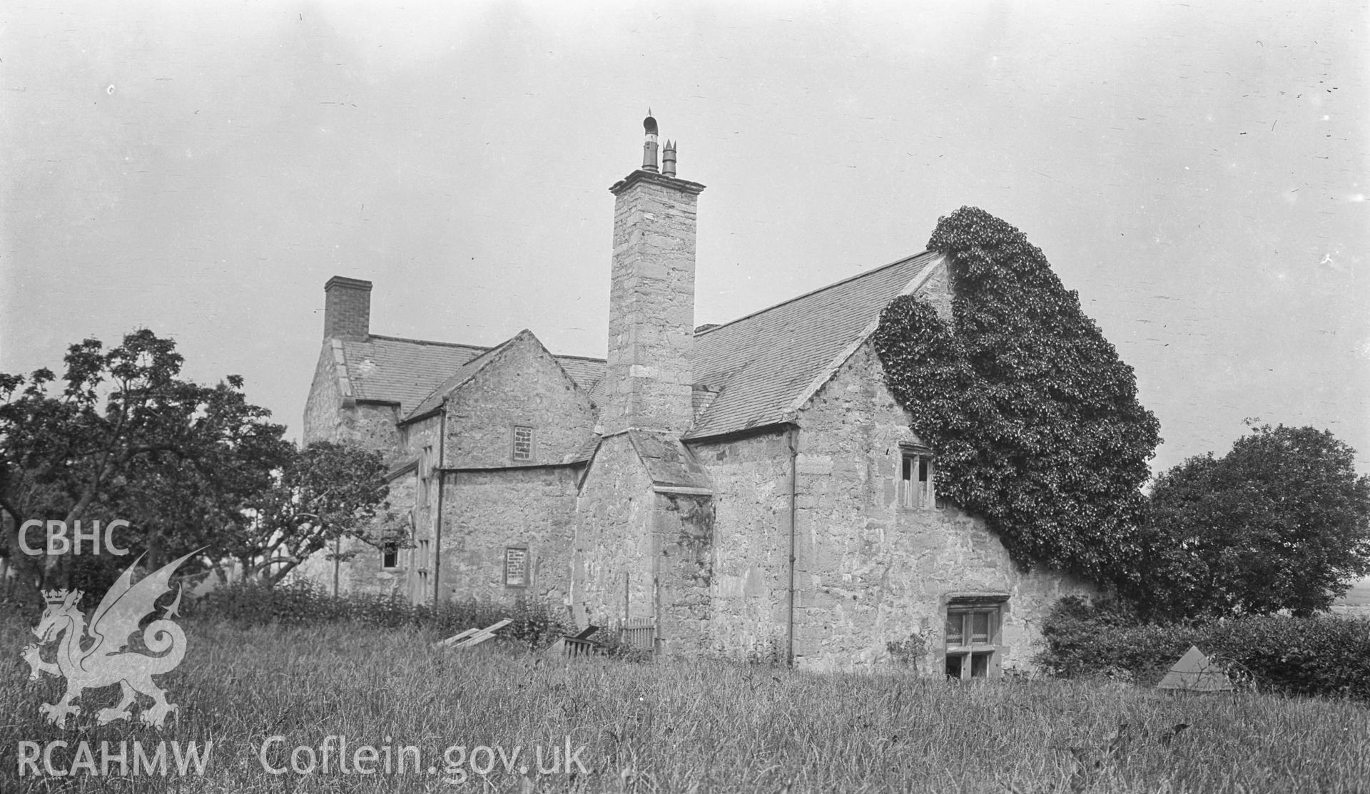 Digital copy of a nitrate negative showing view of Hendre Fawr from the south-west taken by Leonard Monroe, undated.