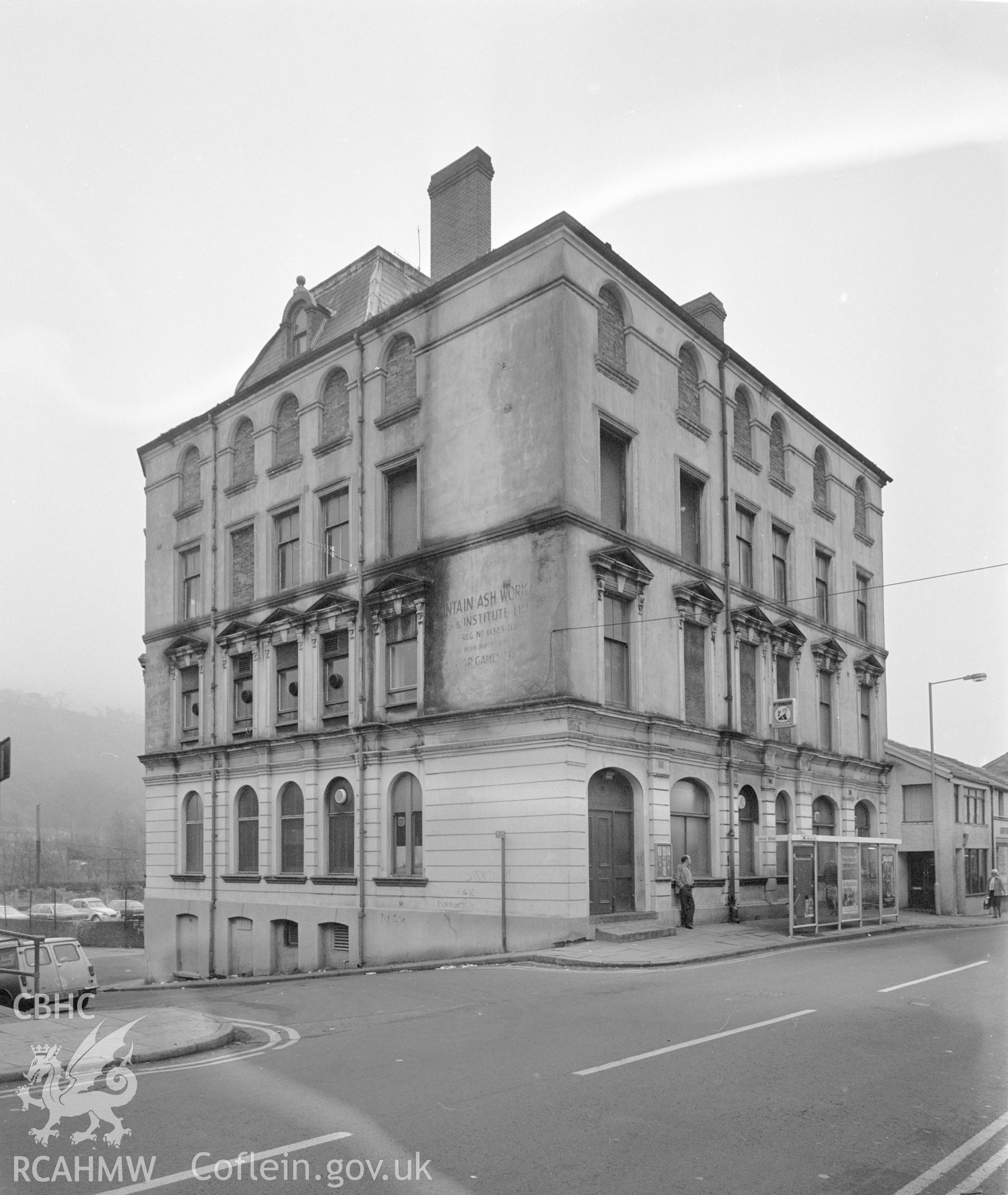 Digital copy of a black and white photograph showing an exterior view of the Grand Hotel, Mountain Ash.
