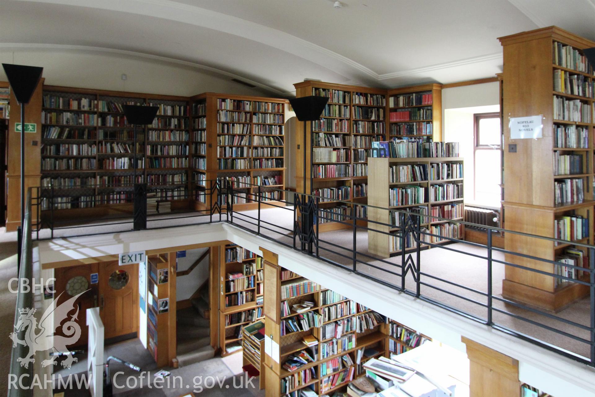 Plas Wernfawr, Harlech, interior of library
