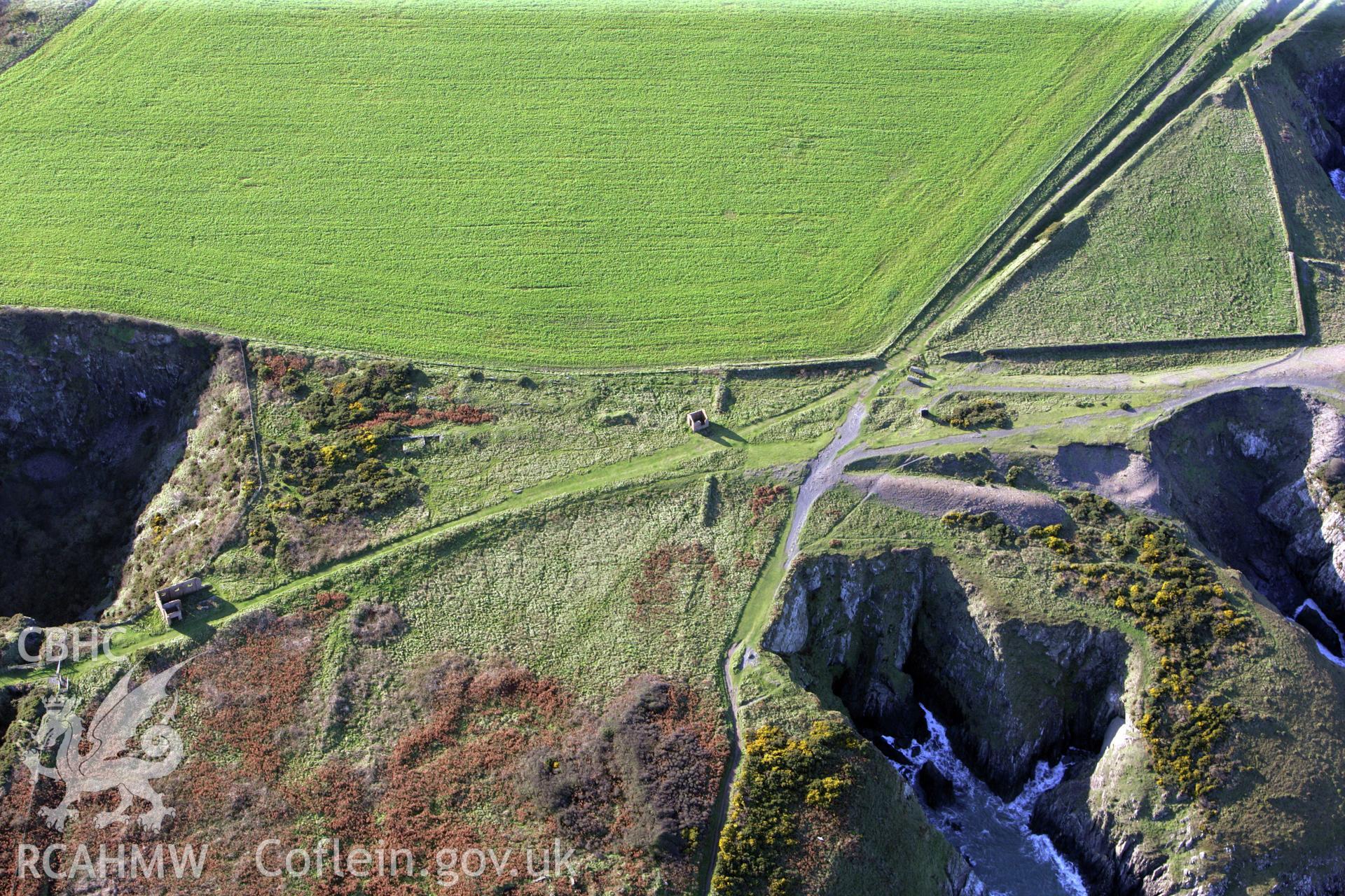 RCAHMW colour oblique photograph of tramway, Porth-gain, viewed from the east. Taken by O. Davies & T. Driver on 22/11/2013.