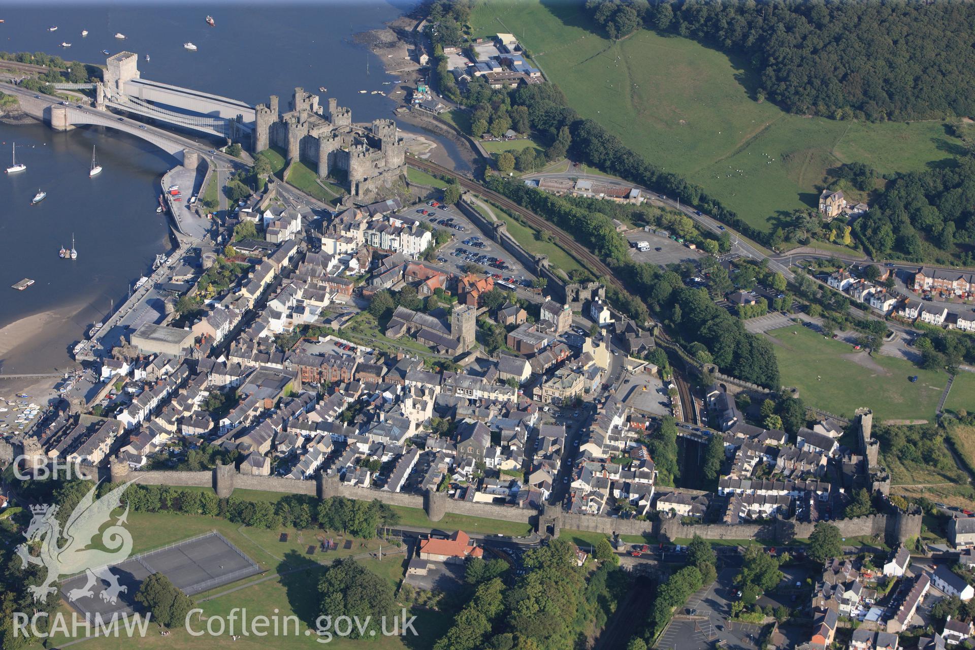 RCAHMW colour oblique photograph of Conwy Castle. Taken by Toby Driver and Oliver Davies on 27/07/2011.