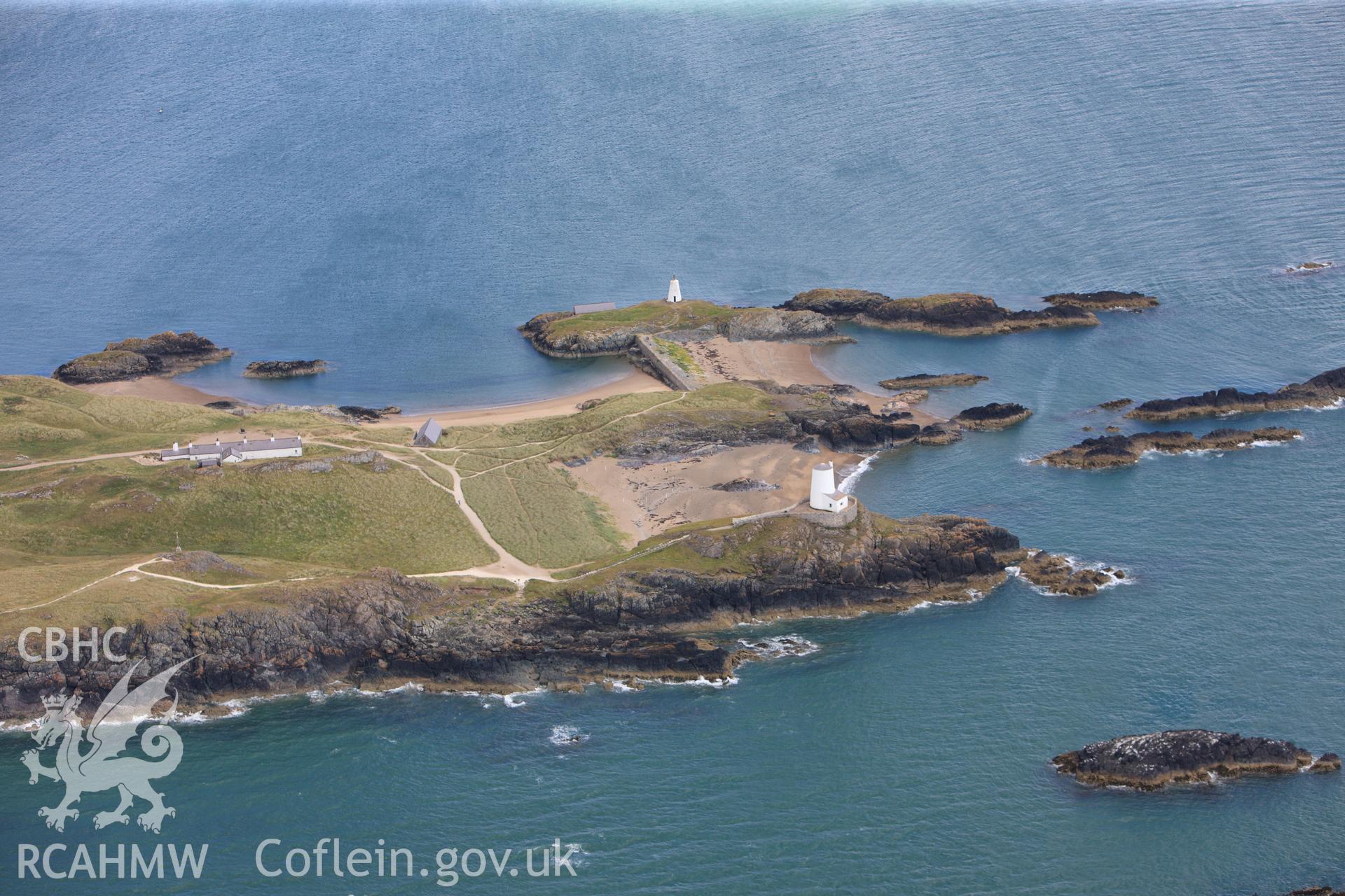 RCAHMW colour oblique photograph of Llanddwyn Island and lighthouse,. Taken by Toby Driver on 20/07/2011.