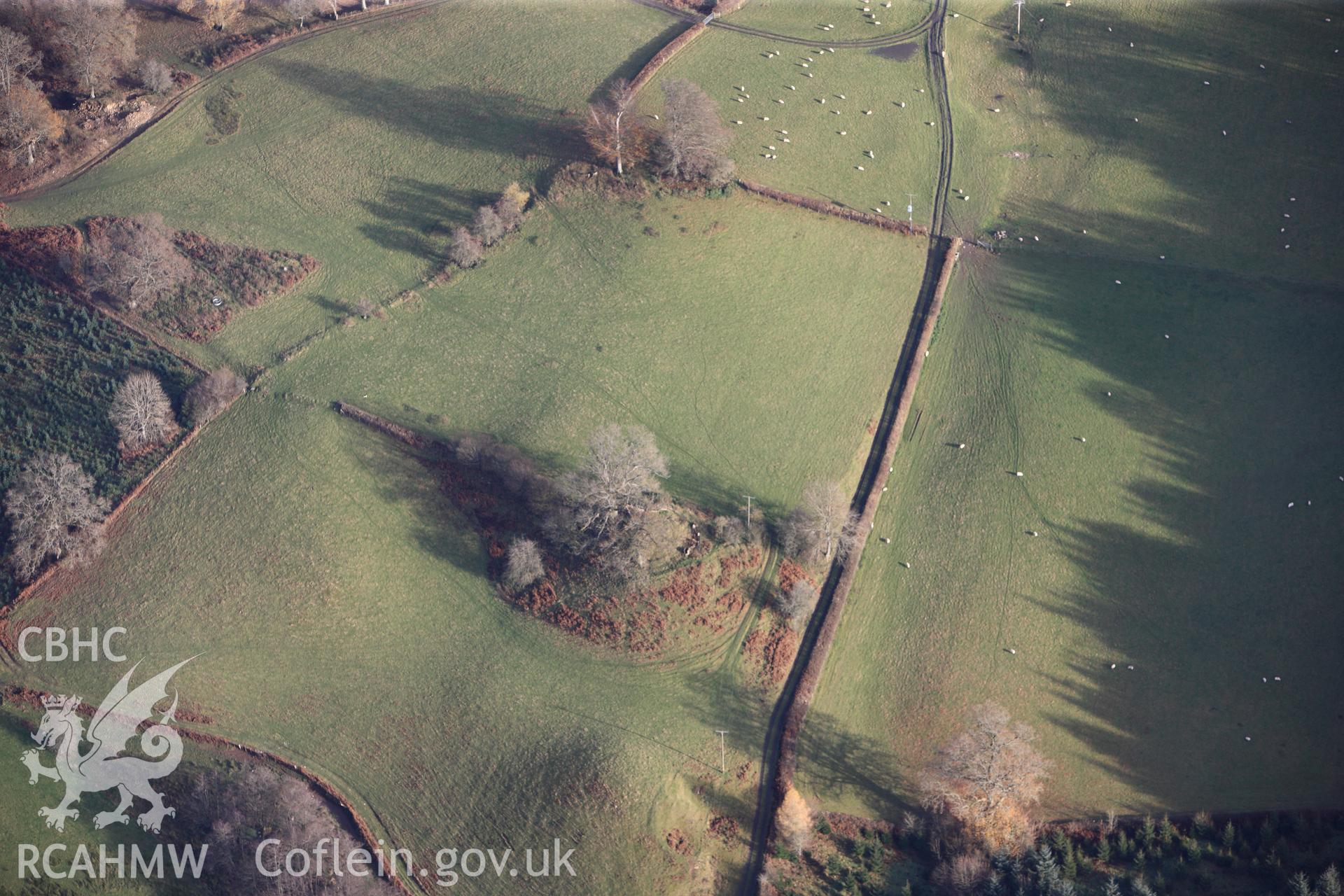 RCAHMW colour oblique photograph of Castell Caemaerdy. Taken by Toby Driver on 23/11/2012.