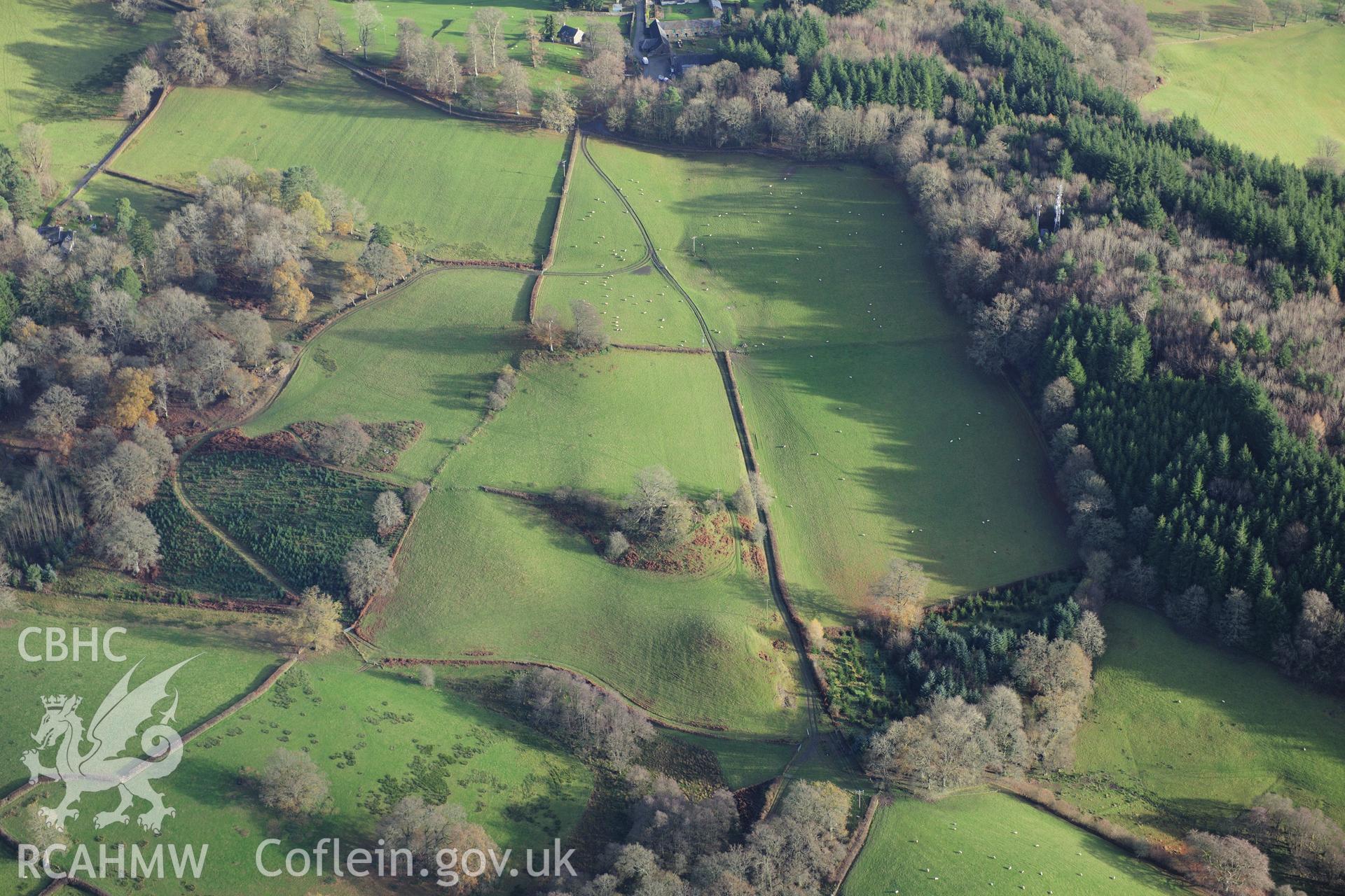 RCAHMW colour oblique photograph of Castell Caemaerdy. Taken by Toby Driver on 23/11/2012.