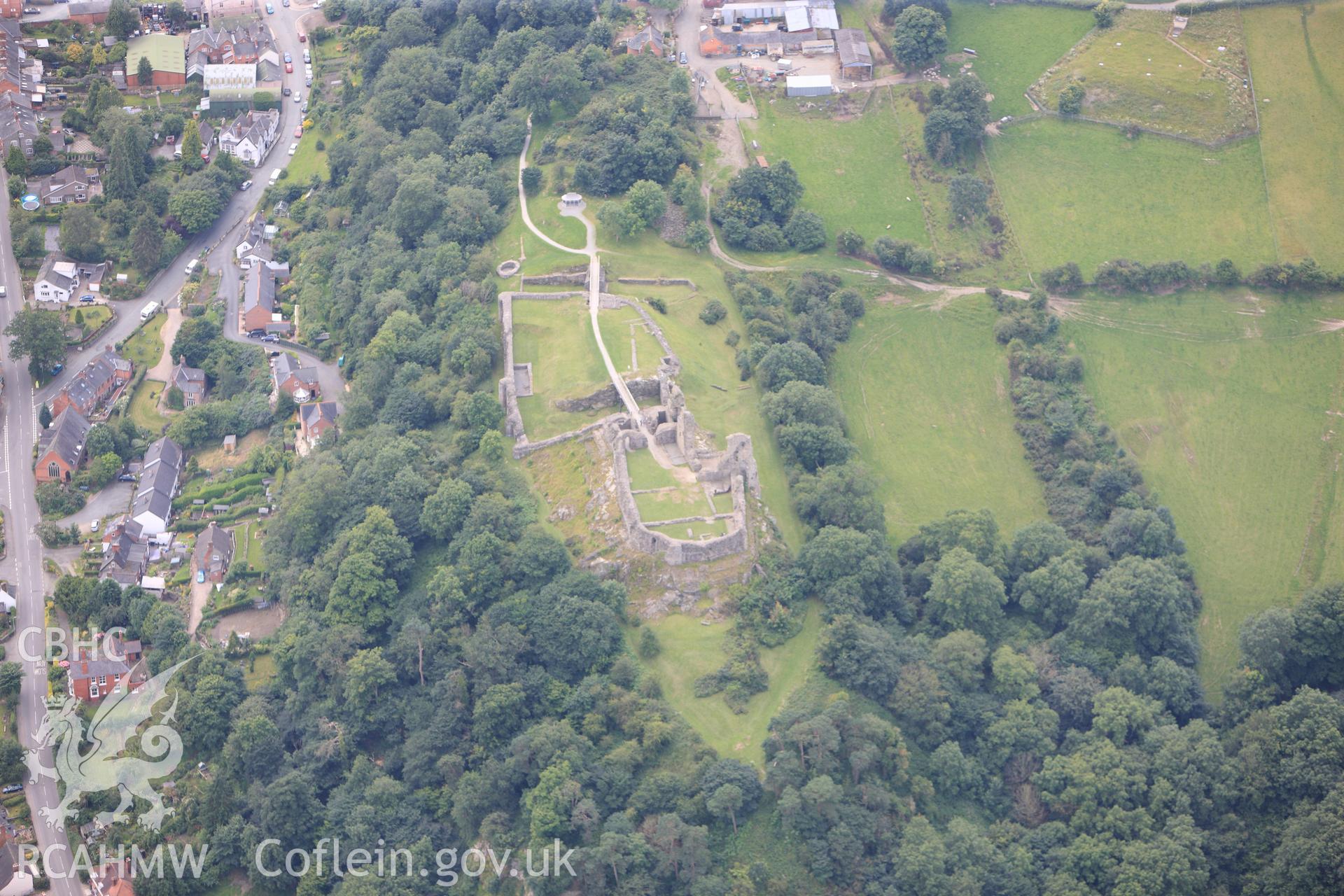 RCAHMW colour oblique photograph of Montgomery Castle. Taken by Toby Driver on 27/07/2012.