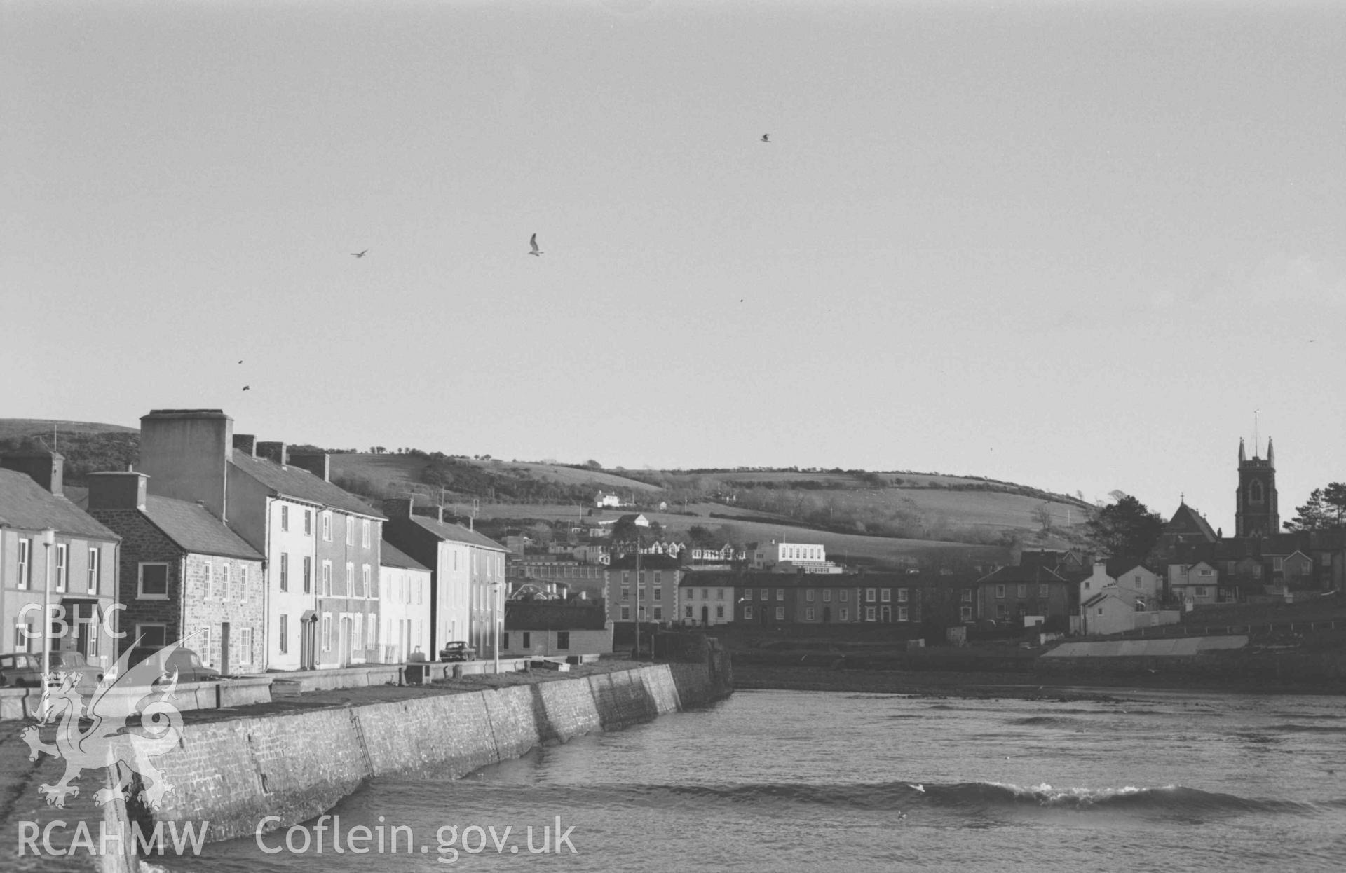 Digital copy of a black and white negative showing view up Aberaeron harbour from the pier. Photographed by Arthur Chater on 28 December 1968. Looking south east from Grid Reference SN 4553 6300.